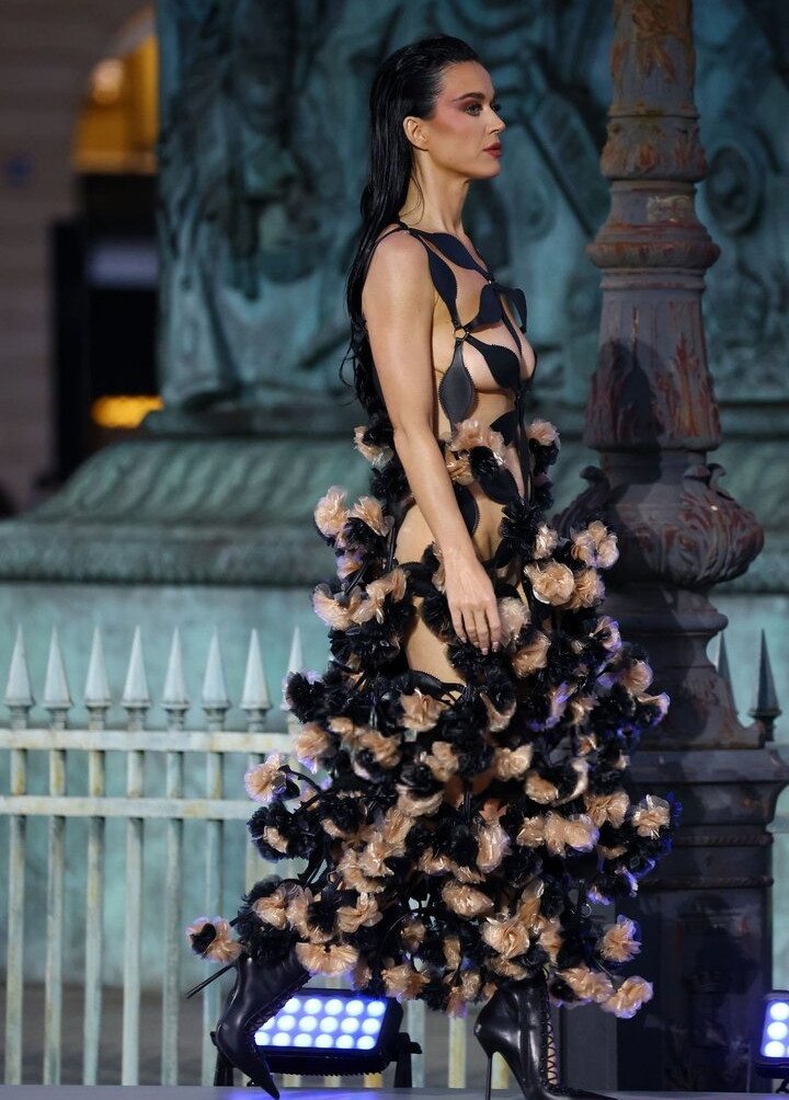 katy-perry-1 gallery photo #1823