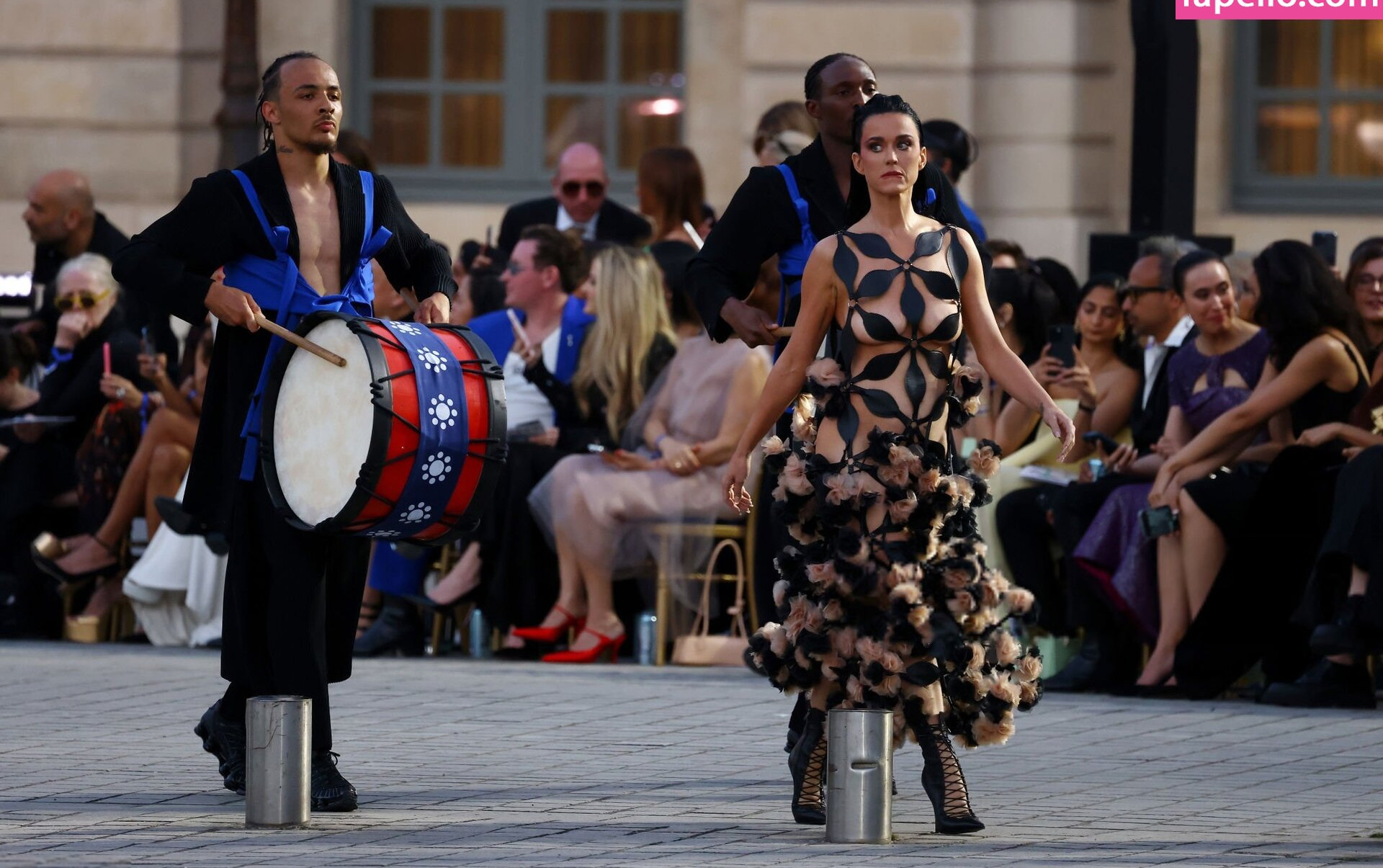 katy-perry-1 gallery photo #1825