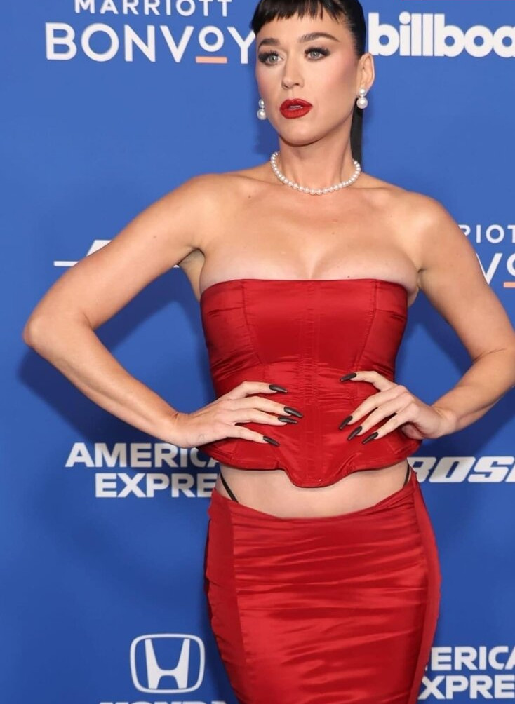 katy-perry-1 gallery photo #1835