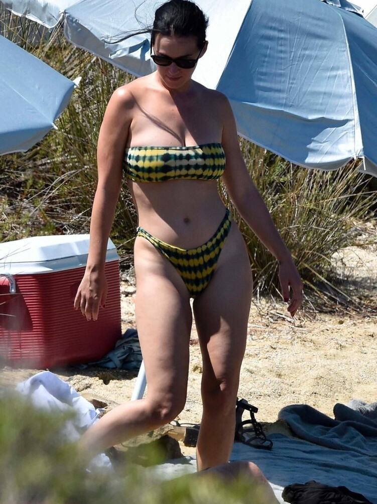 katy-perry-1 gallery photo #1911