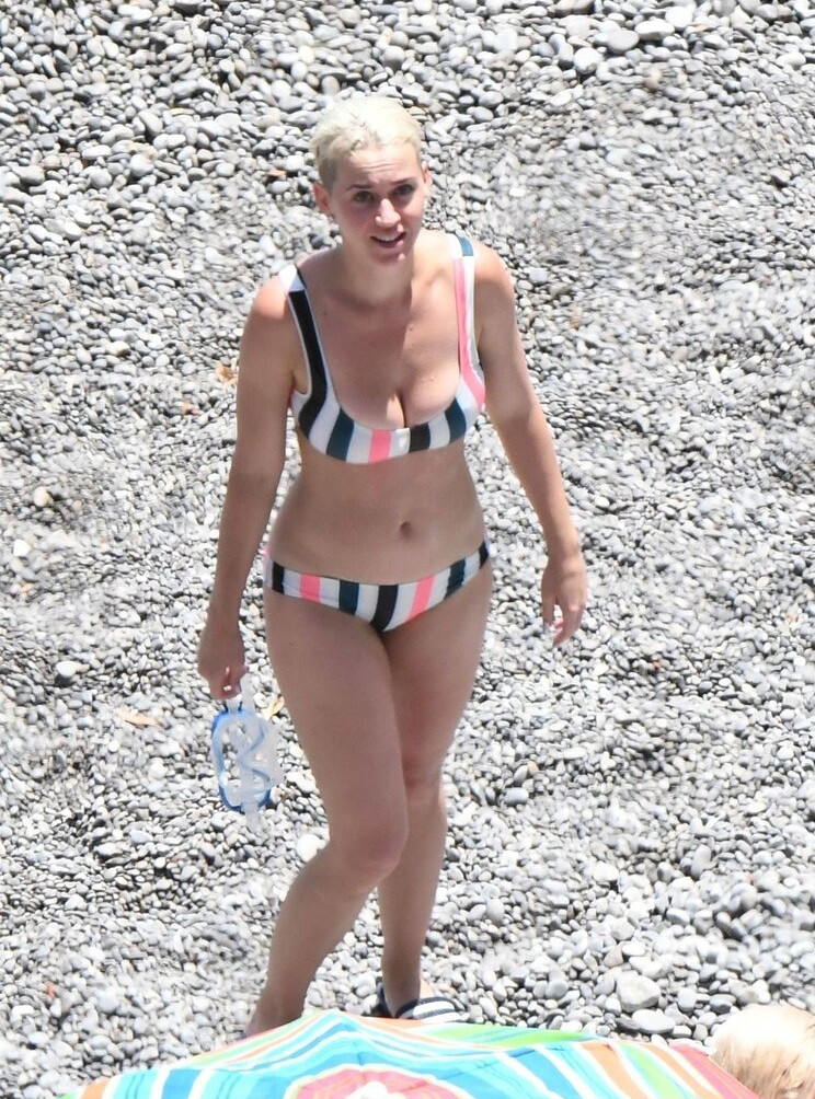 katy-perry-1 gallery photo #1916