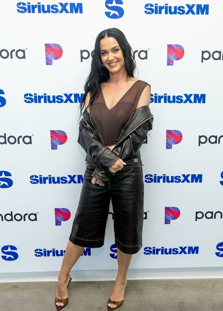 katy-perry-1 gallery photo #659
