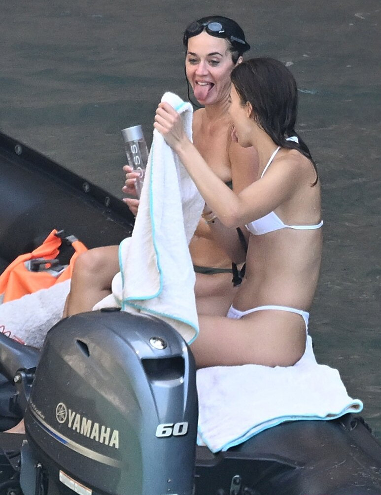 katy-perry-1 gallery photo #890