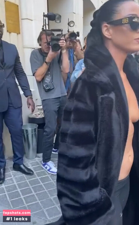 Katy Perry gallery photo #1115