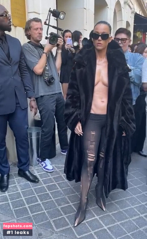 Katy Perry gallery photo #1123