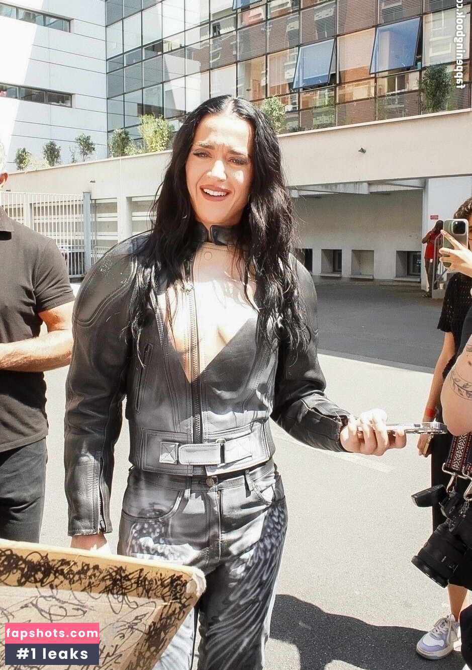 Katy Perry gallery photo #1128