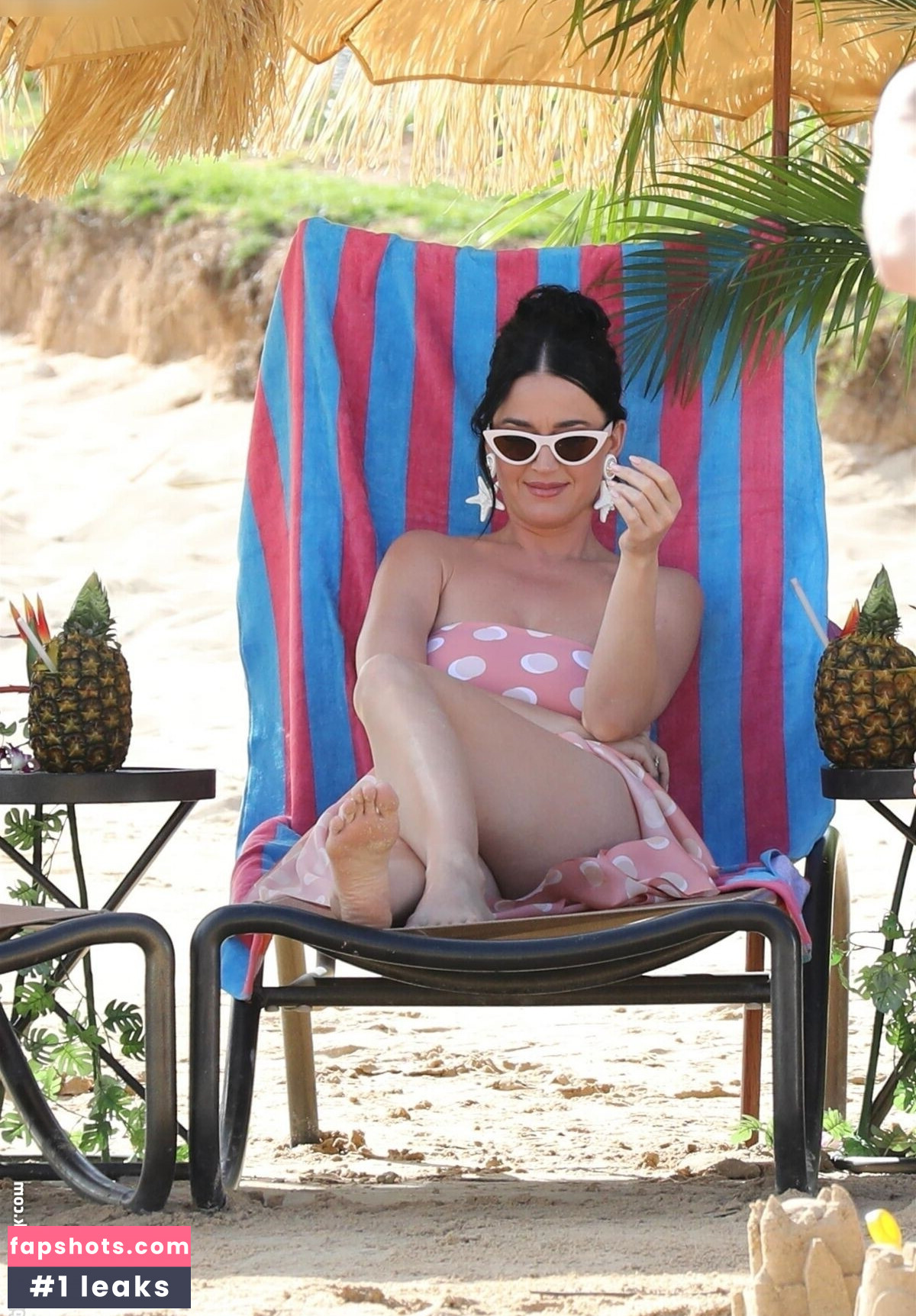 Katy Perry gallery photo #1309