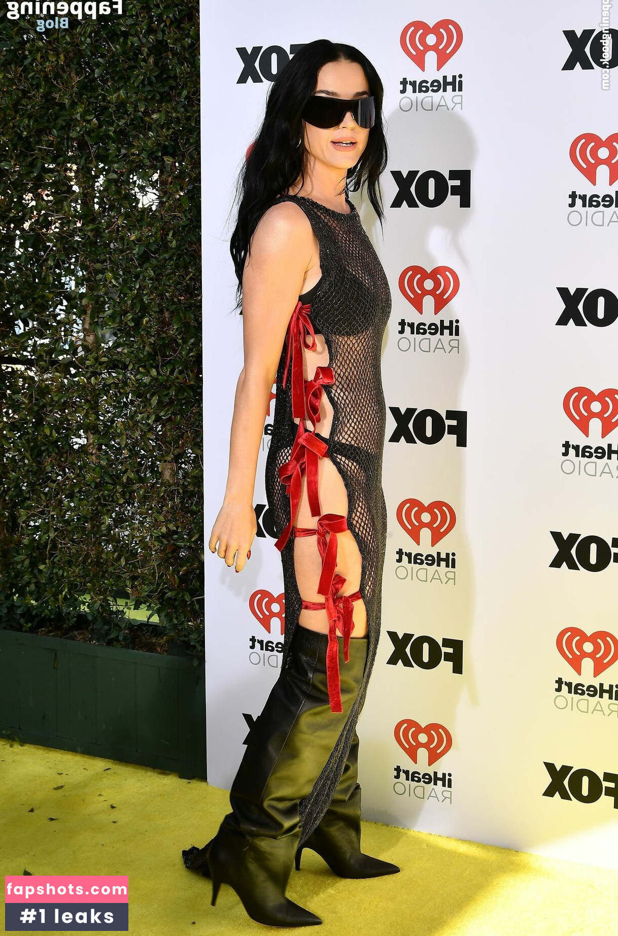 Katy Perry gallery photo #1375