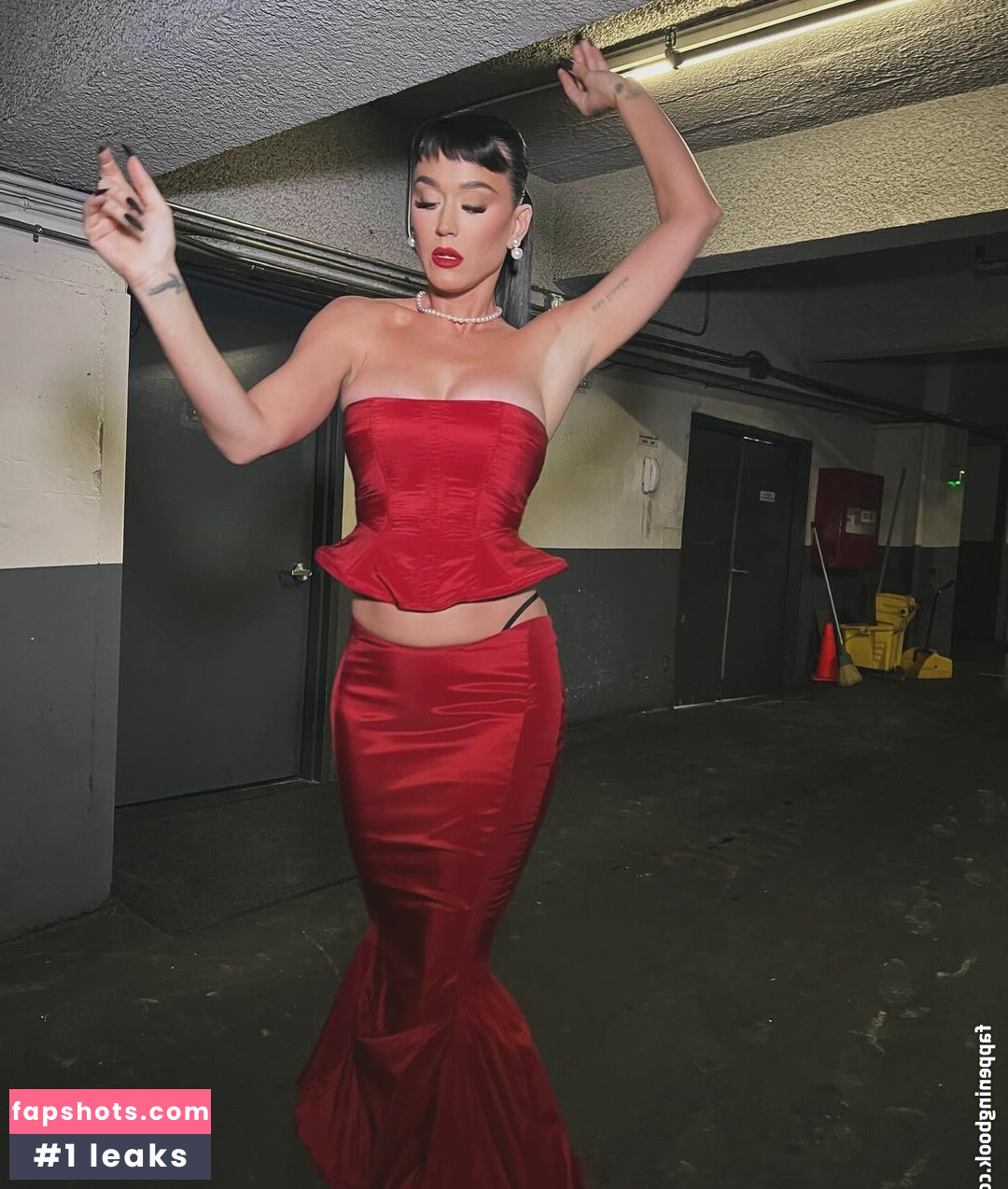 Katy Perry gallery photo #1425