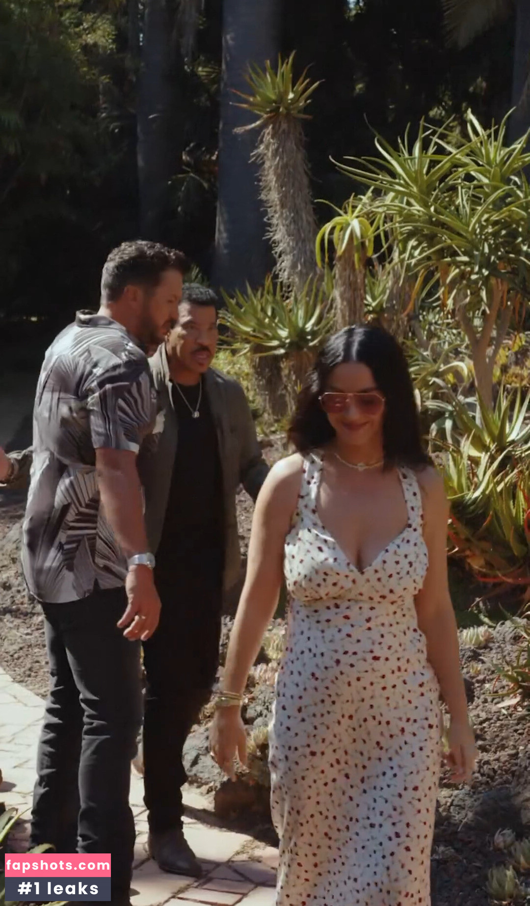 Katy Perry gallery photo #1515