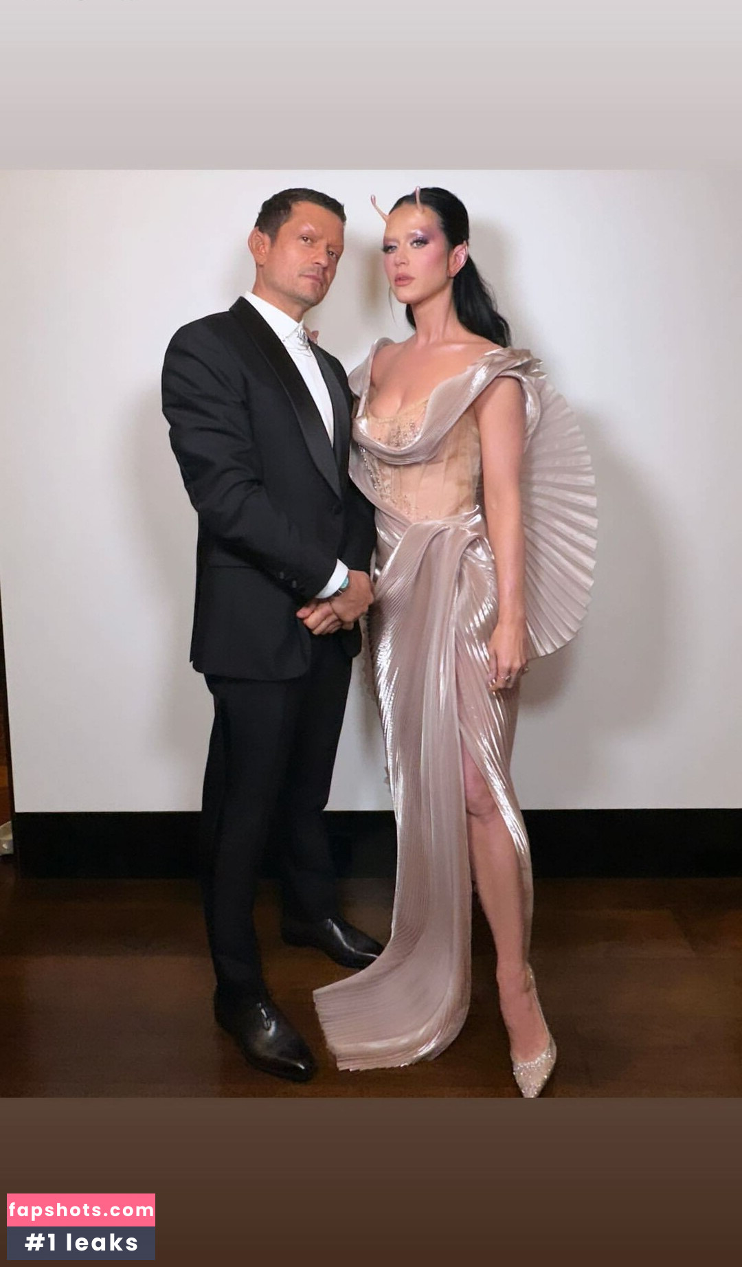 Katy Perry gallery photo #1575