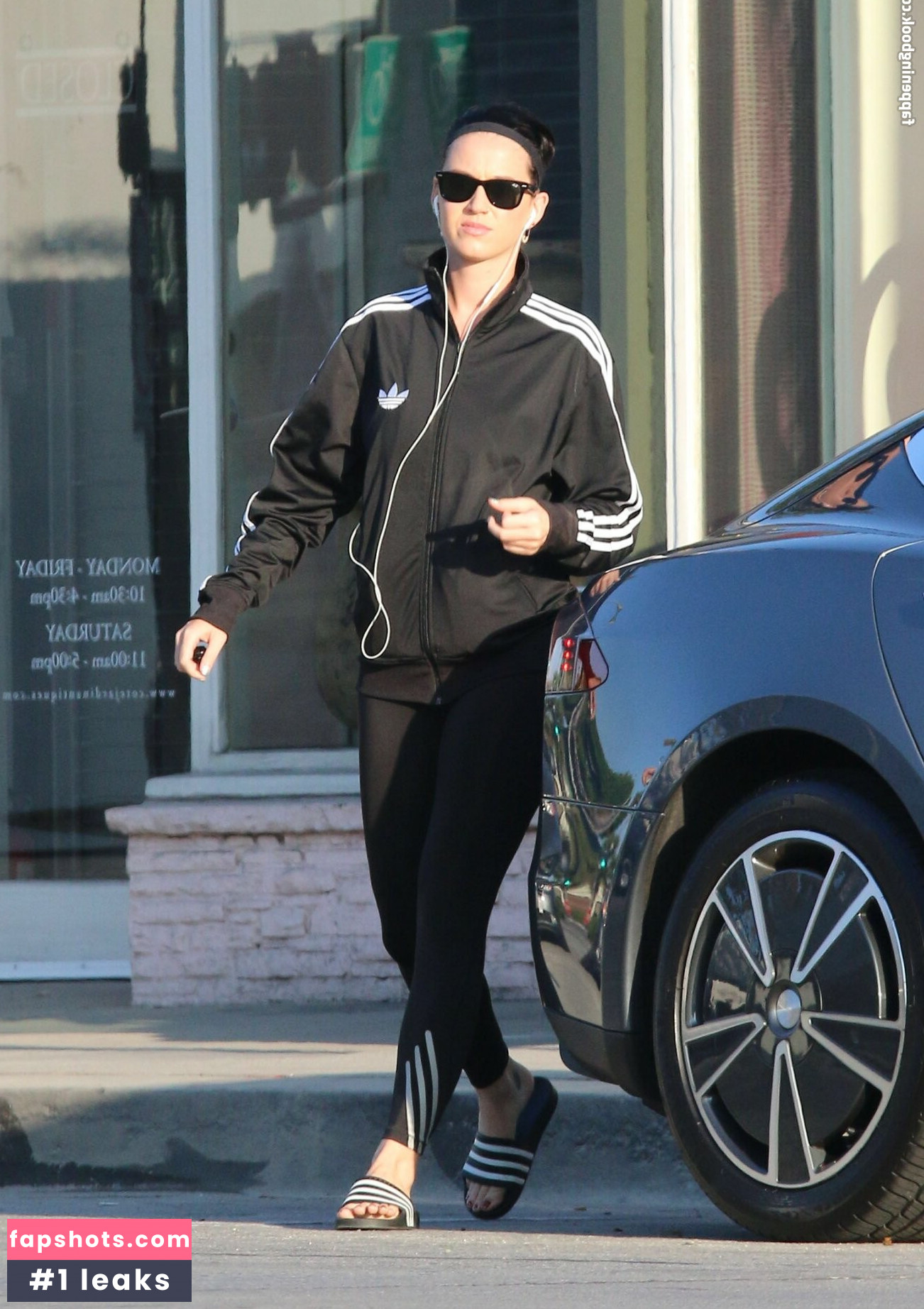 Katy Perry gallery photo #1583