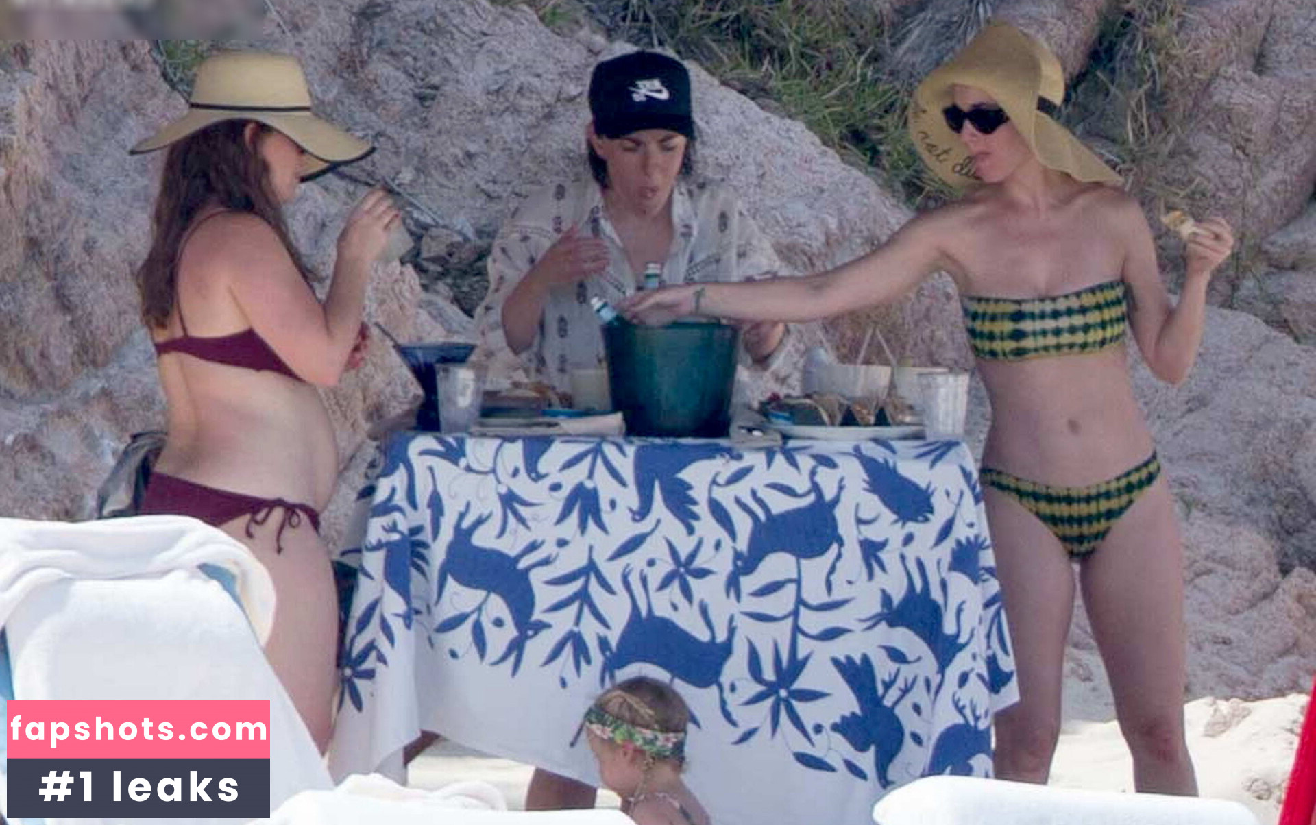 Katy Perry gallery photo #209