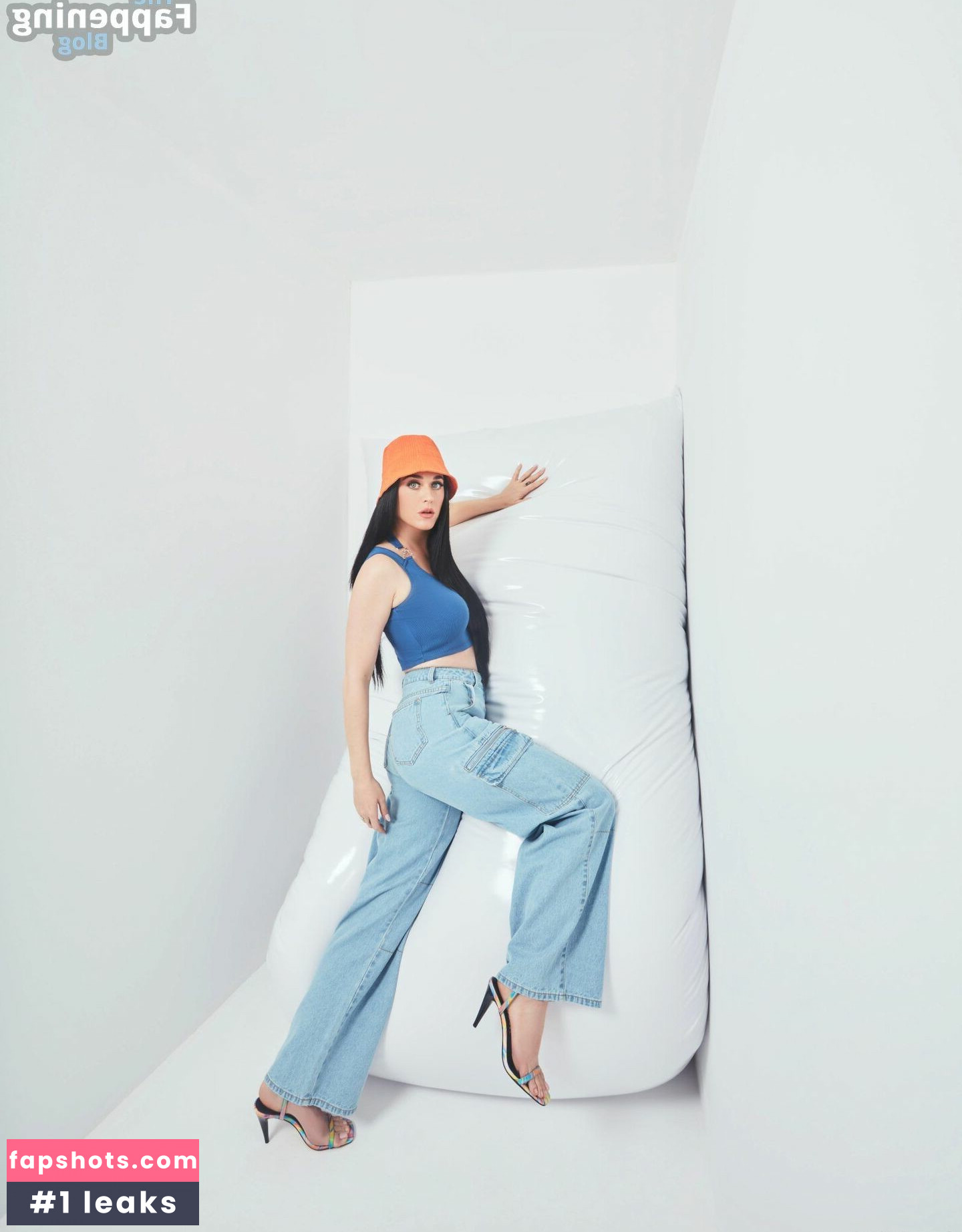 Katy Perry gallery photo #2095