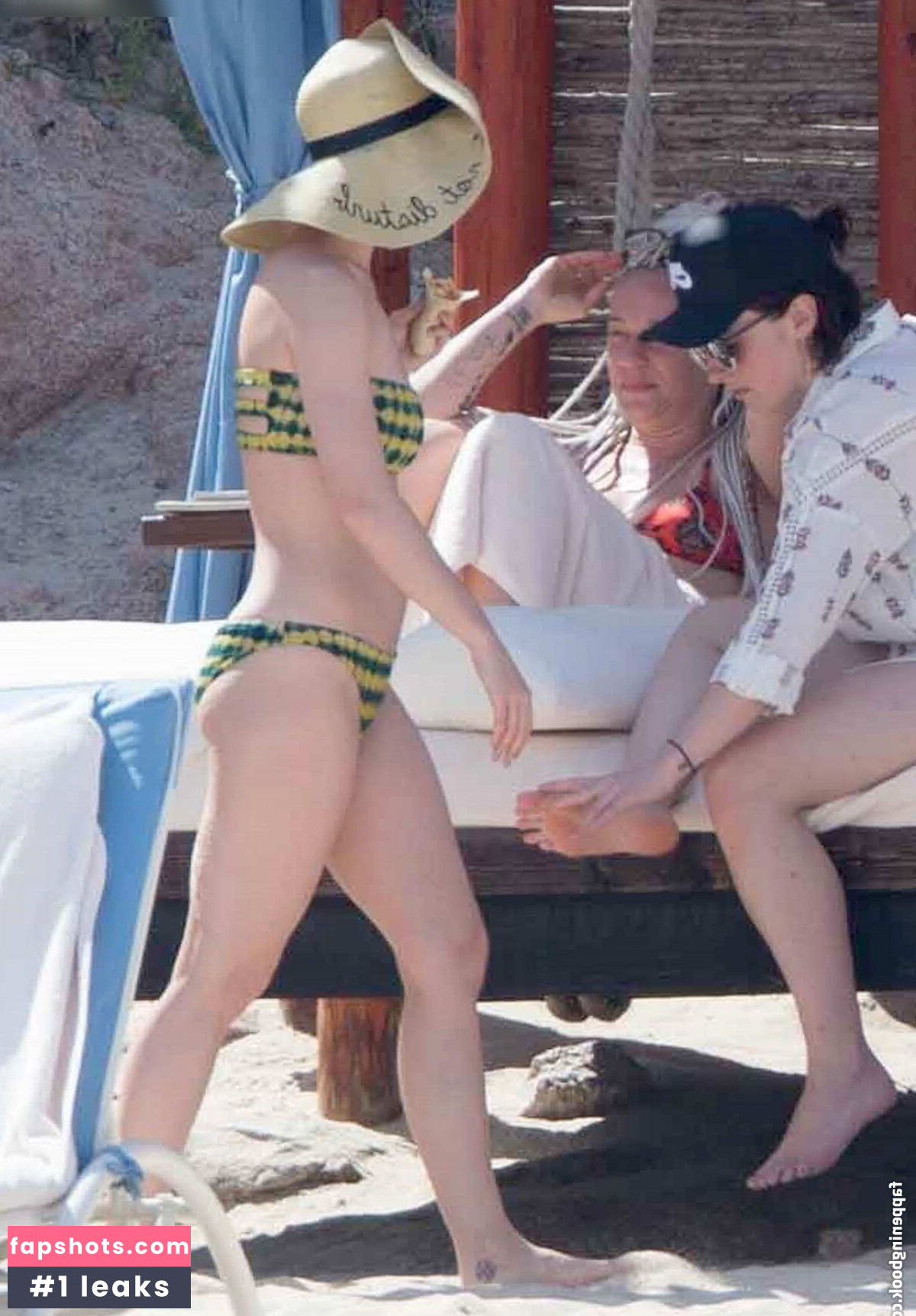 Katy Perry gallery photo #217