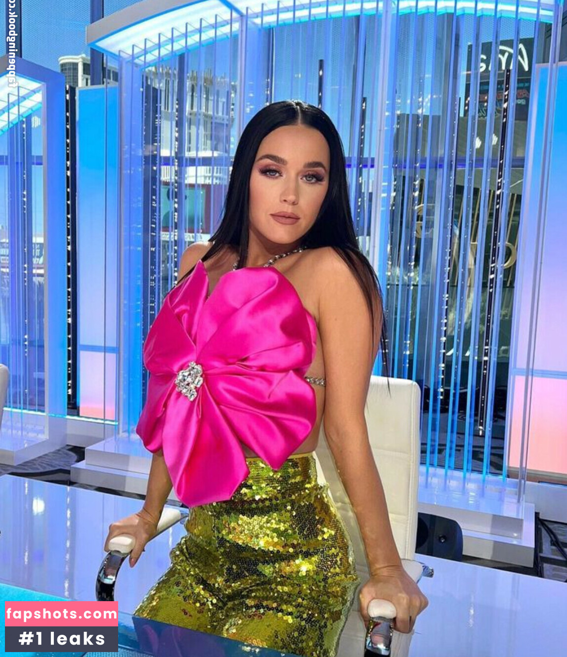 Katy Perry gallery photo #2287