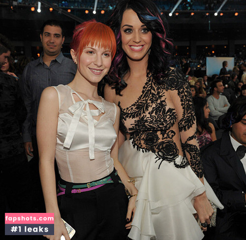 Katy Perry gallery photo #2311
