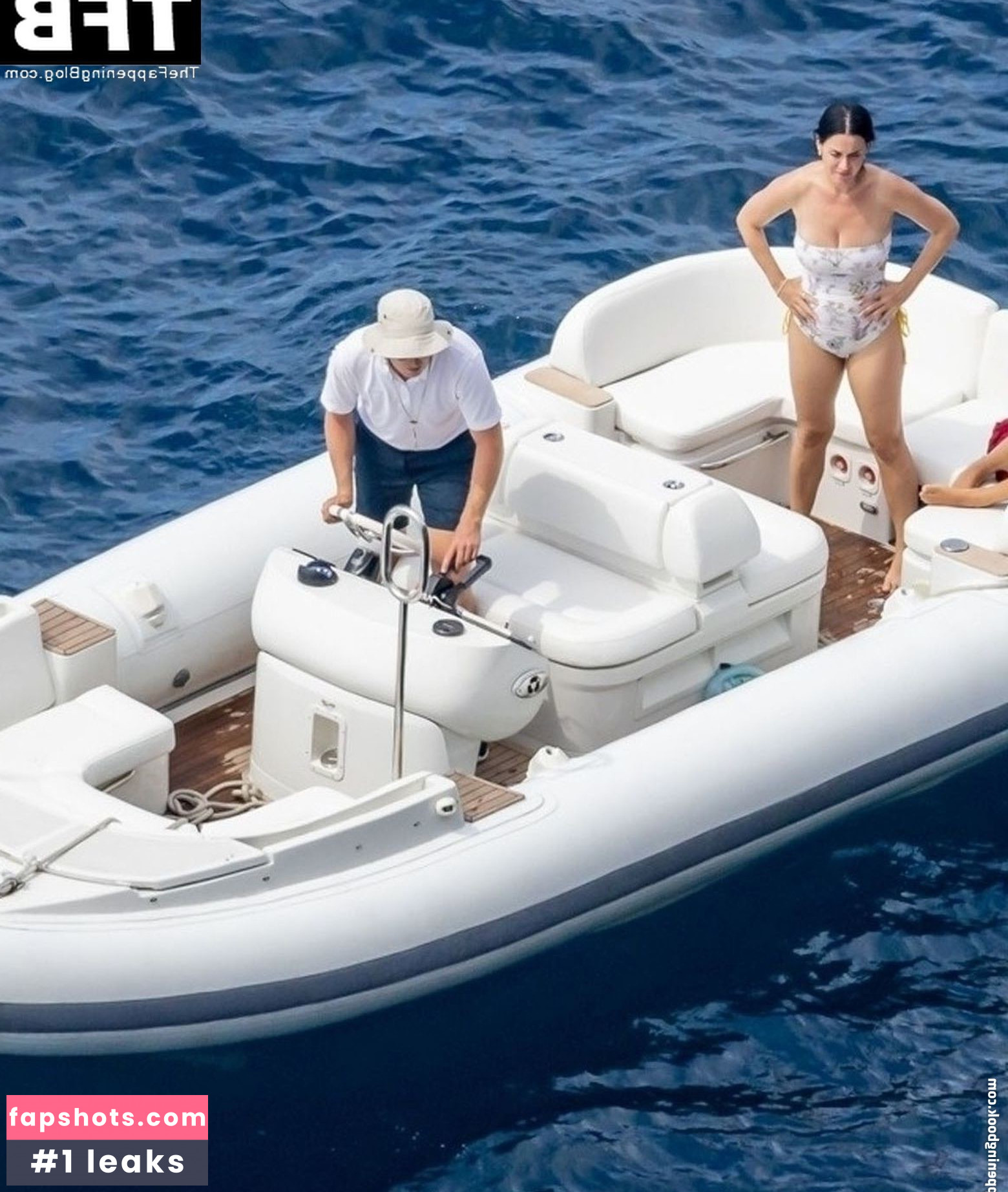 Katy Perry gallery photo #2635