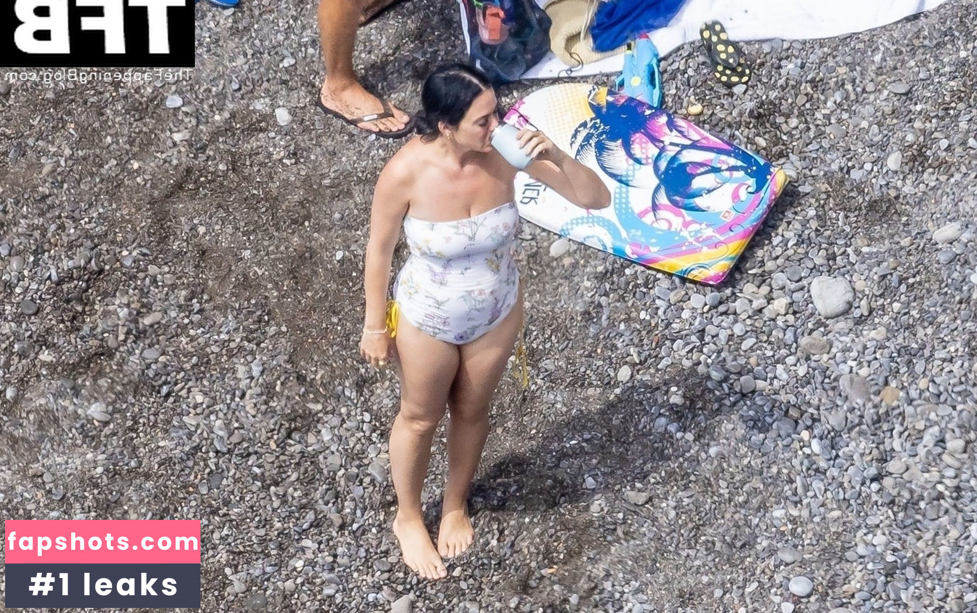 Katy Perry gallery photo #2663