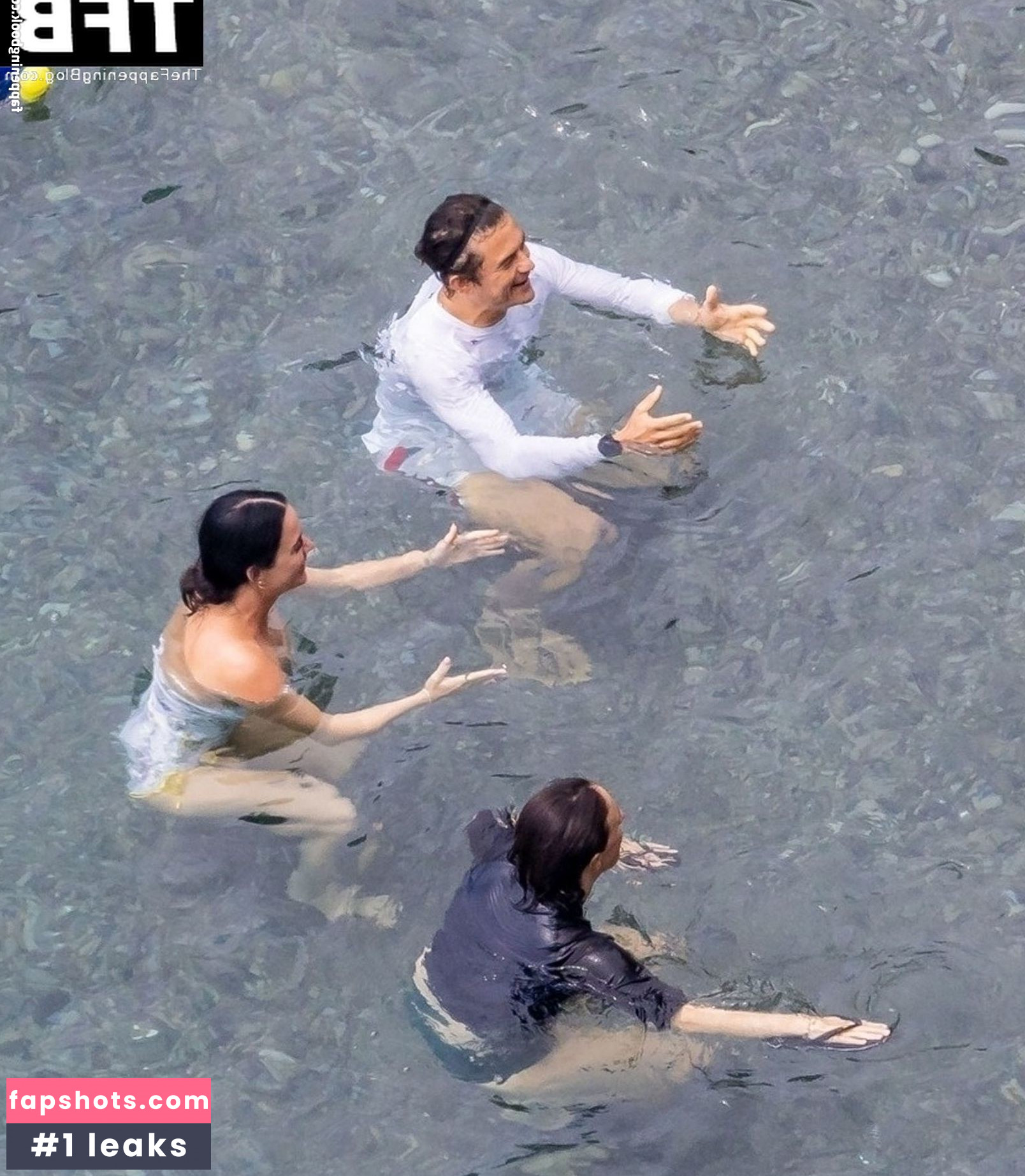 Katy Perry gallery photo #2695