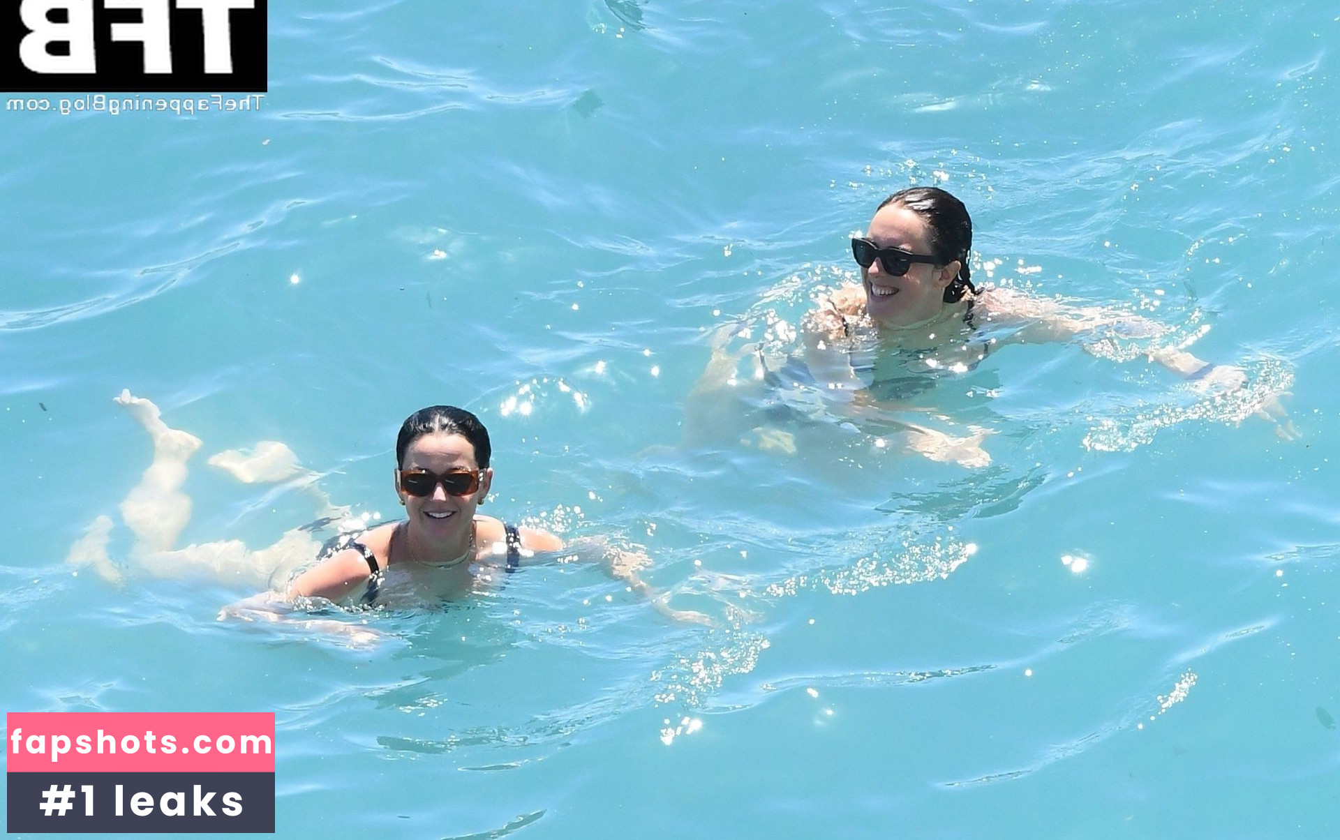 Katy Perry gallery photo #2752