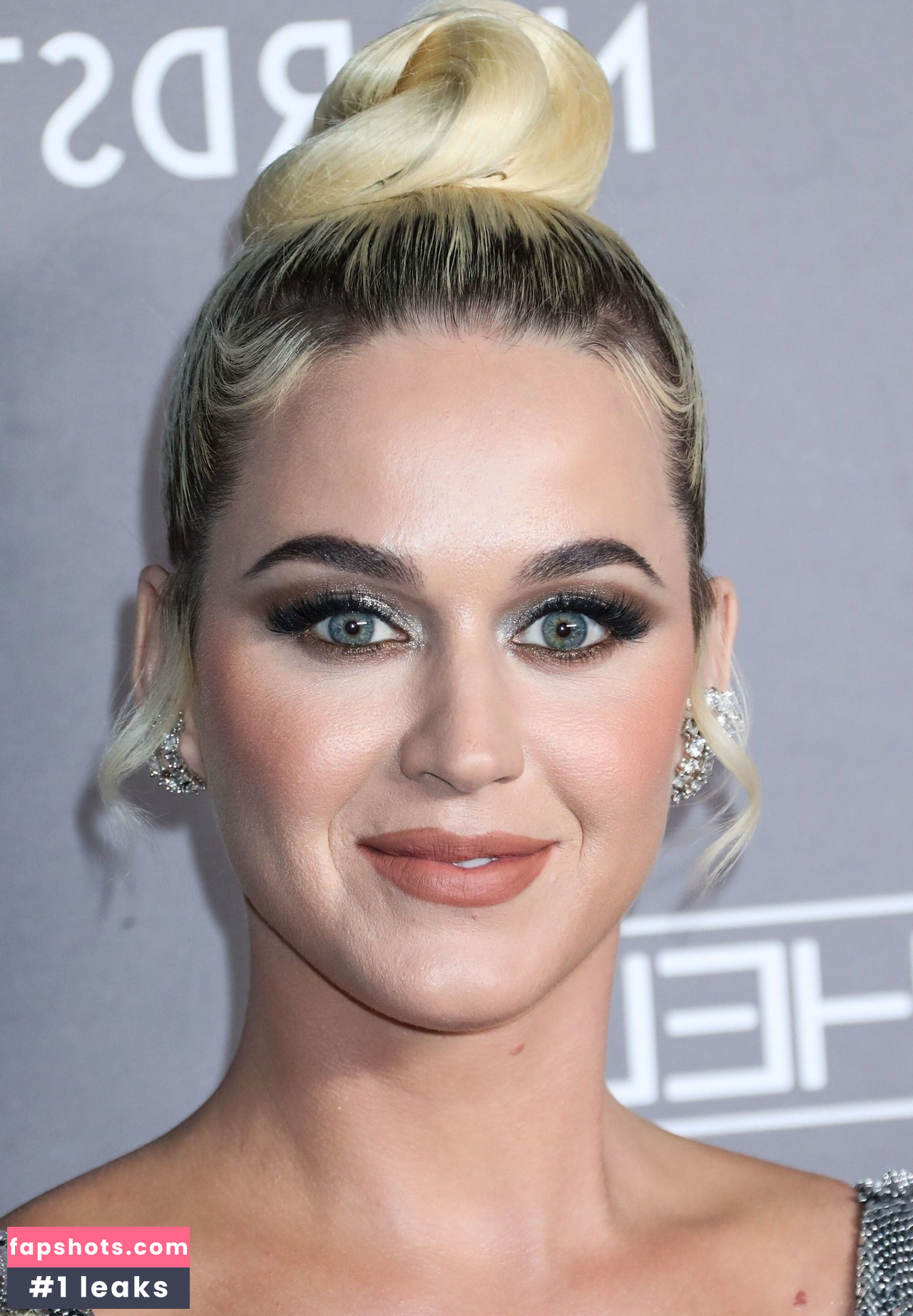 Katy Perry gallery photo #3023