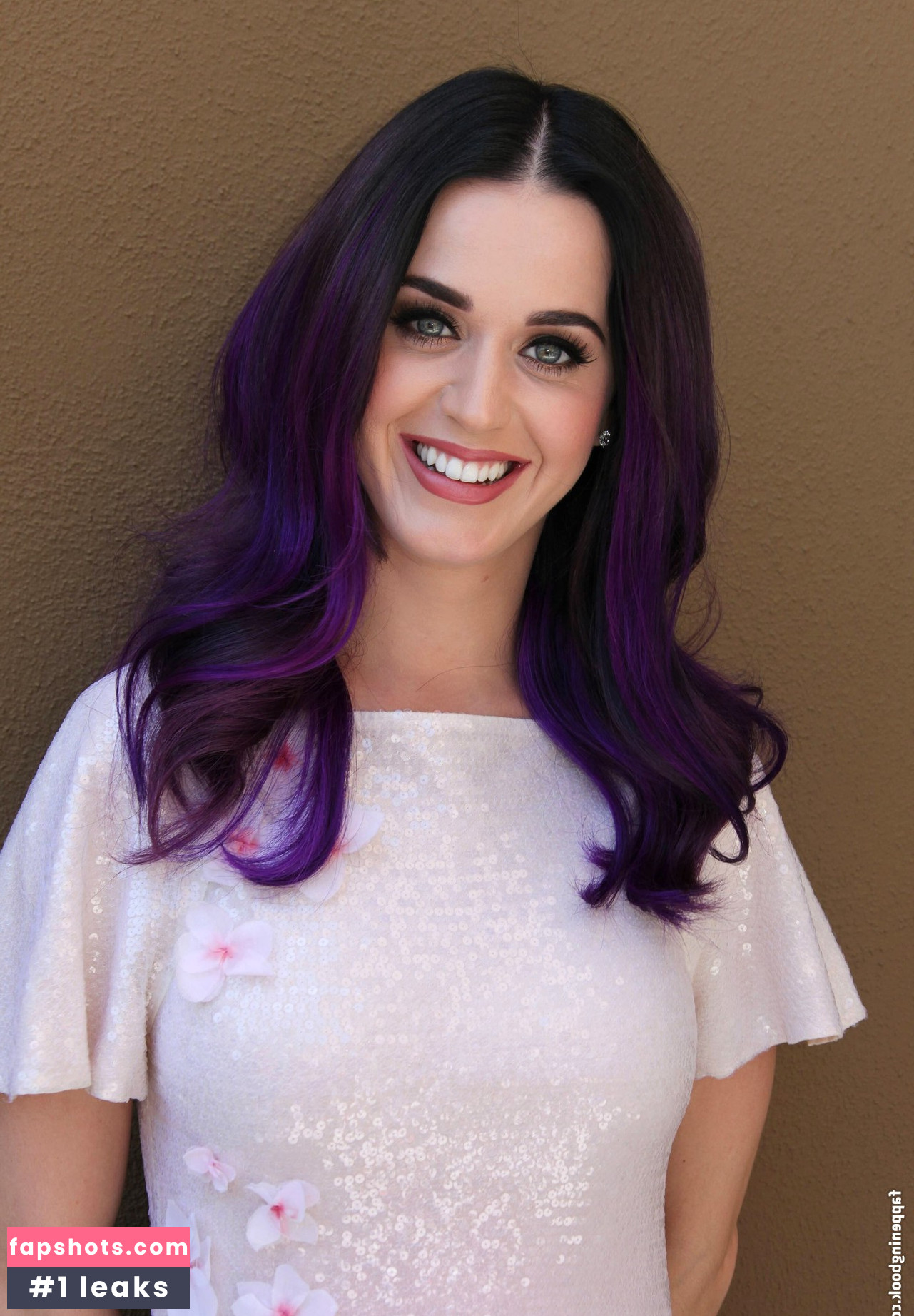 Katy Perry gallery photo #3032