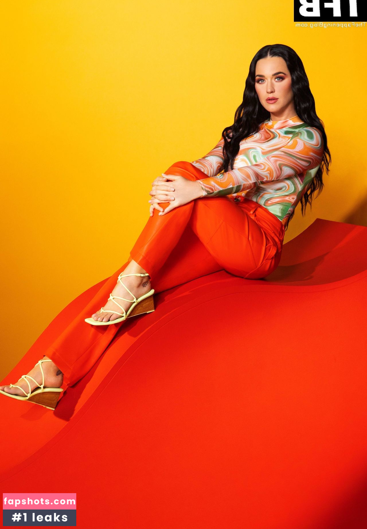 Katy Perry gallery photo #3090