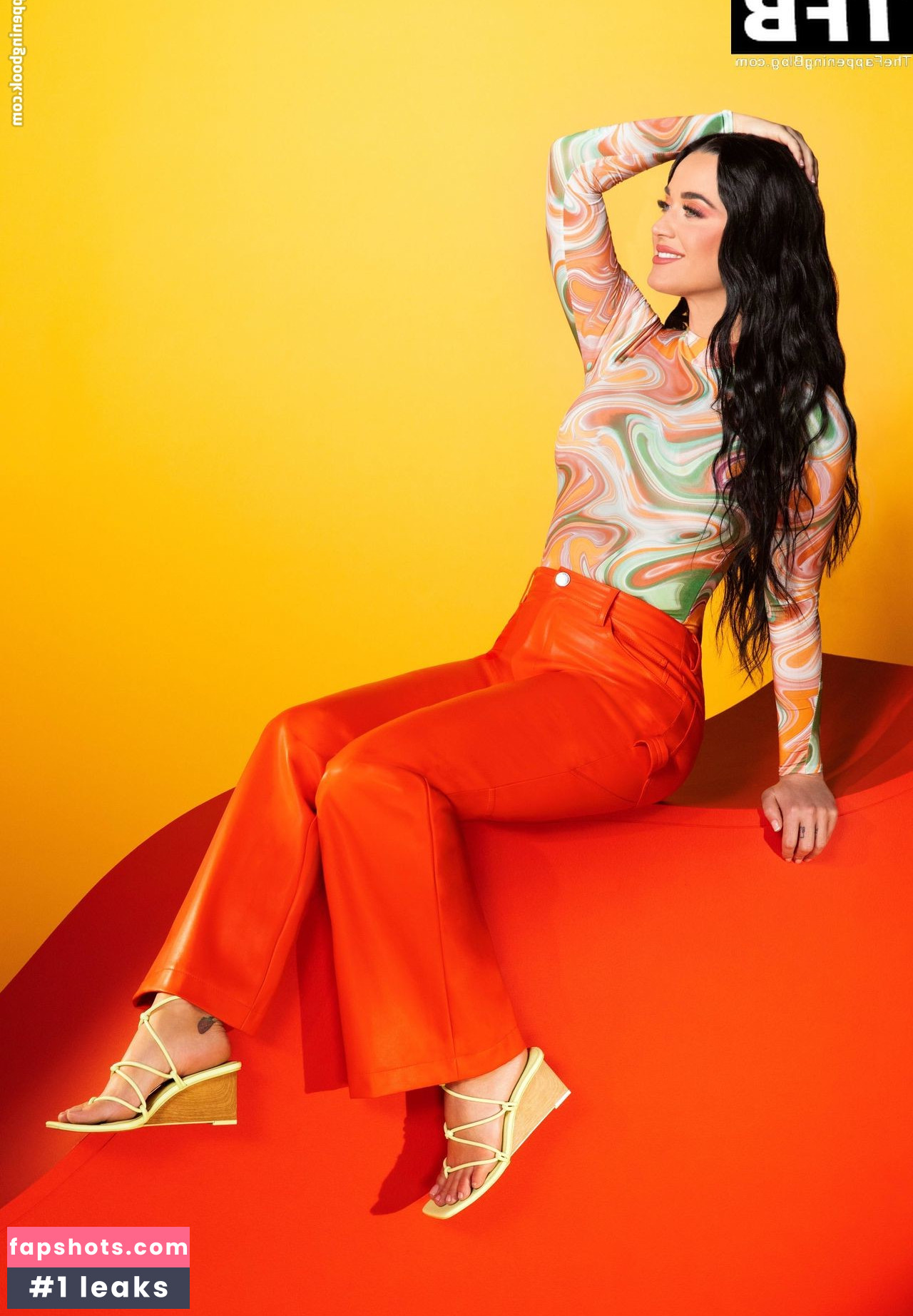 Katy Perry gallery photo #3092