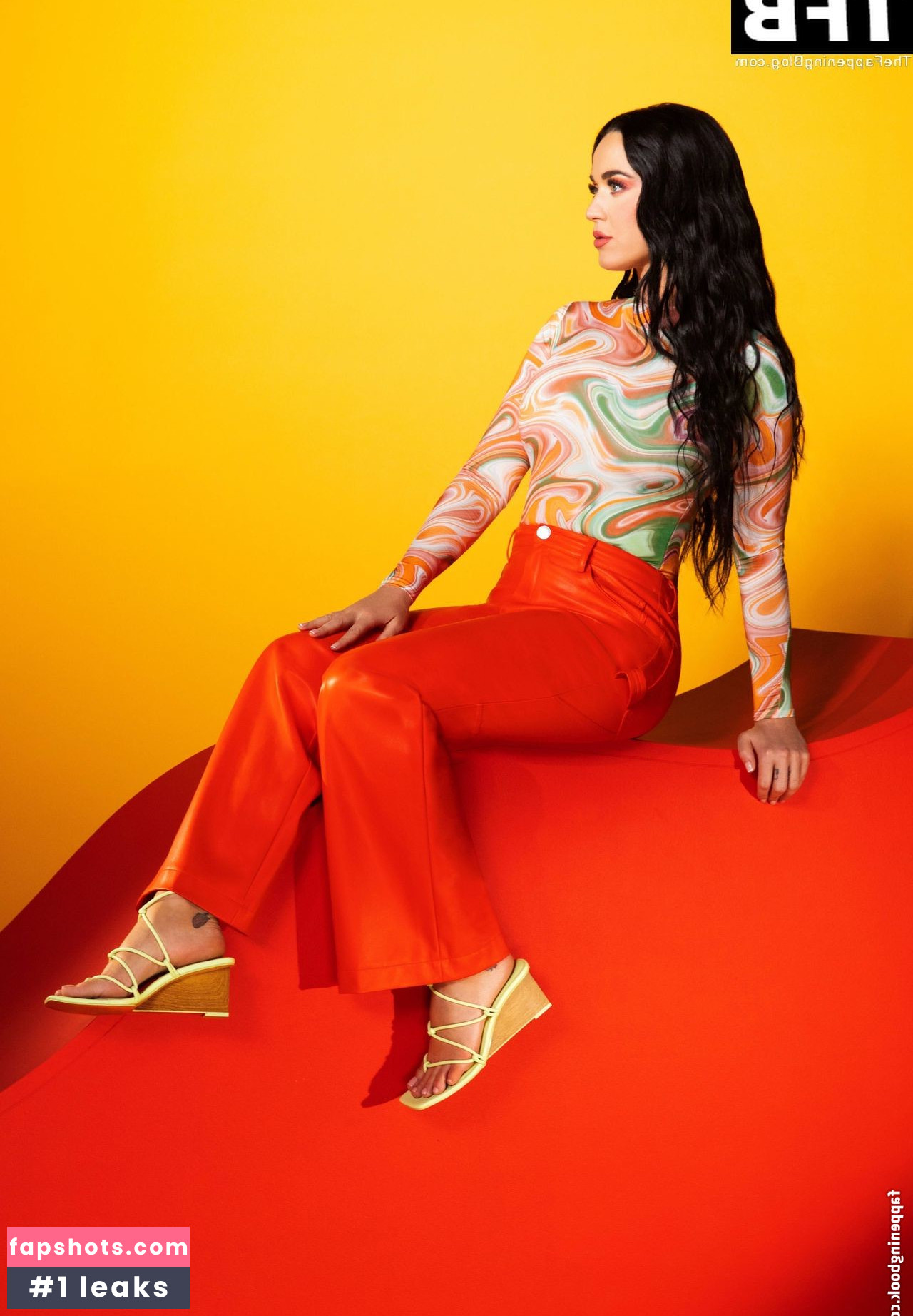 Katy Perry gallery photo #3093