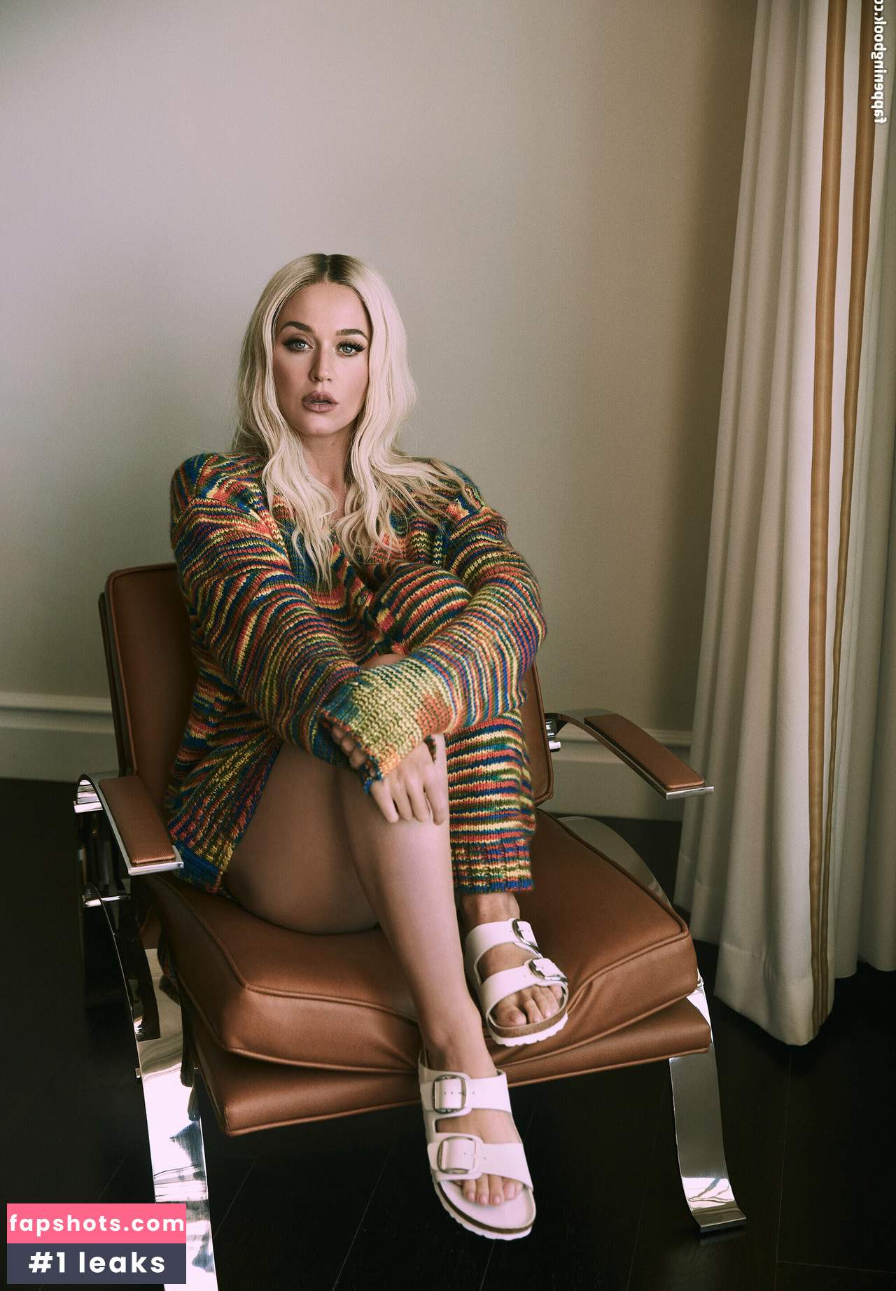 Katy Perry gallery photo #3150