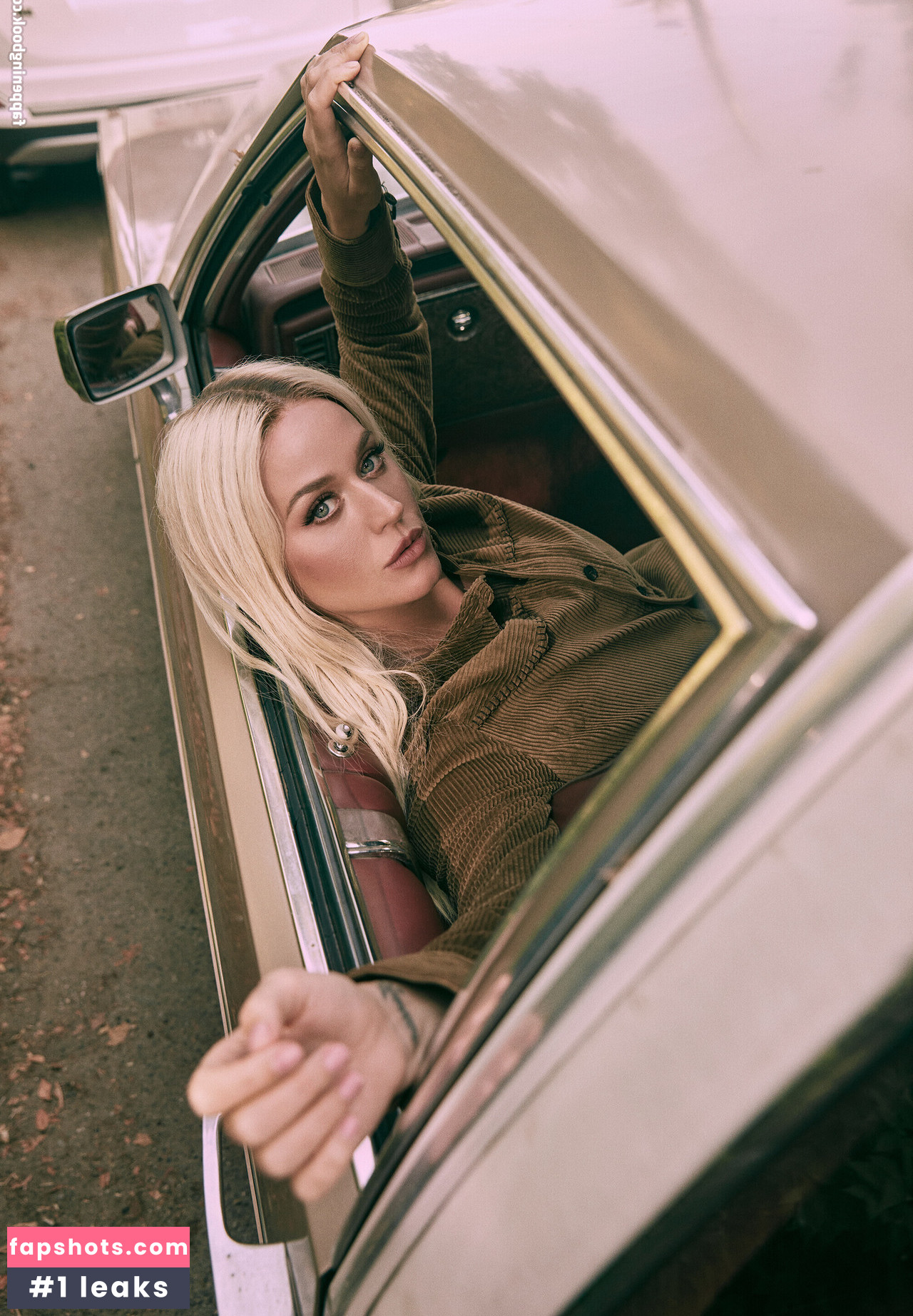 Katy Perry gallery photo #3162