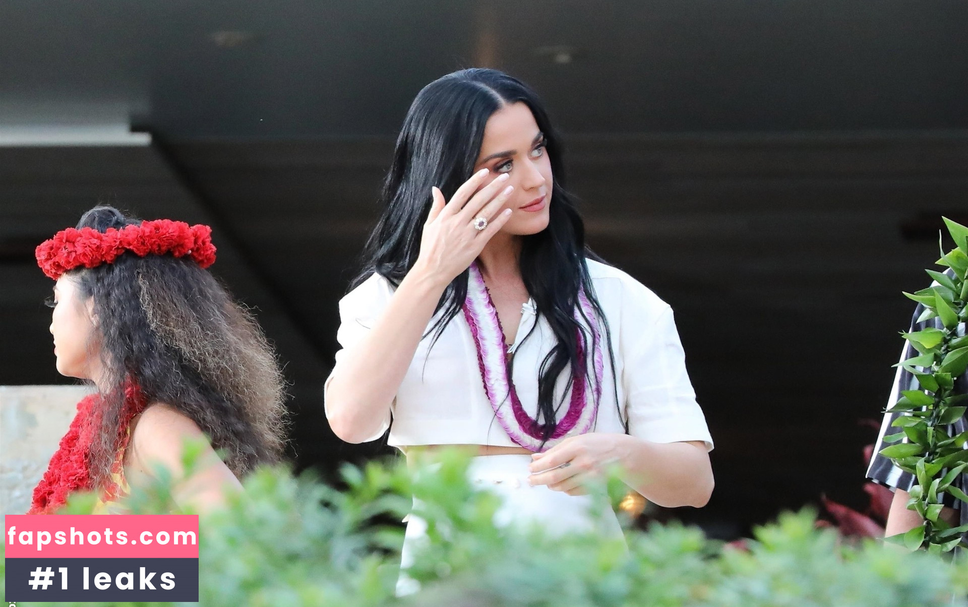 Katy Perry gallery photo #3190