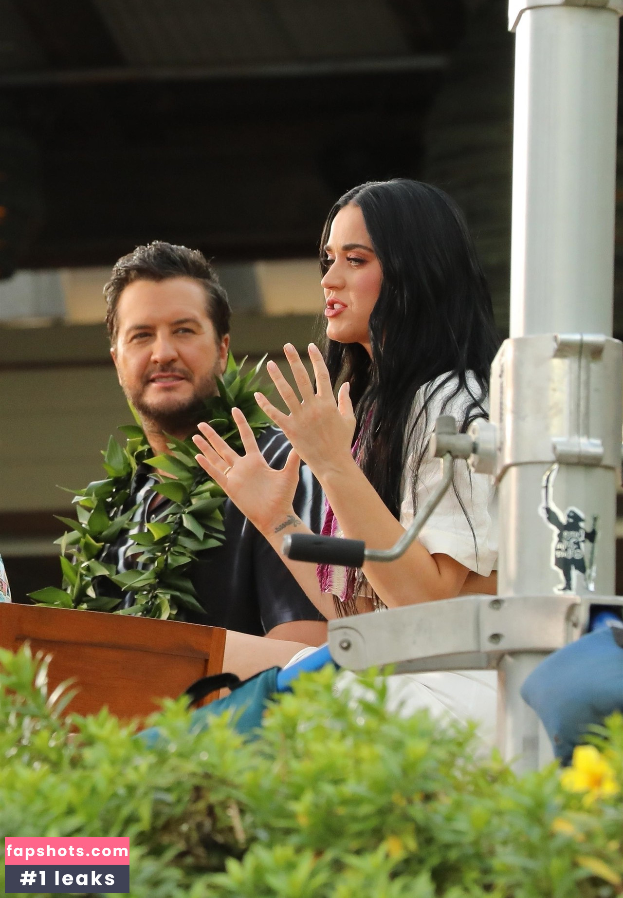 Katy Perry gallery photo #3192