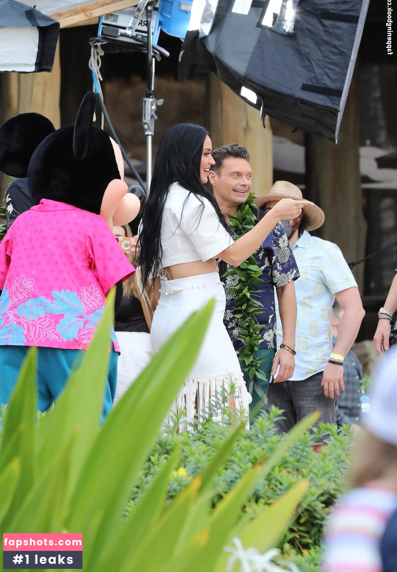 Katy Perry gallery photo #3203