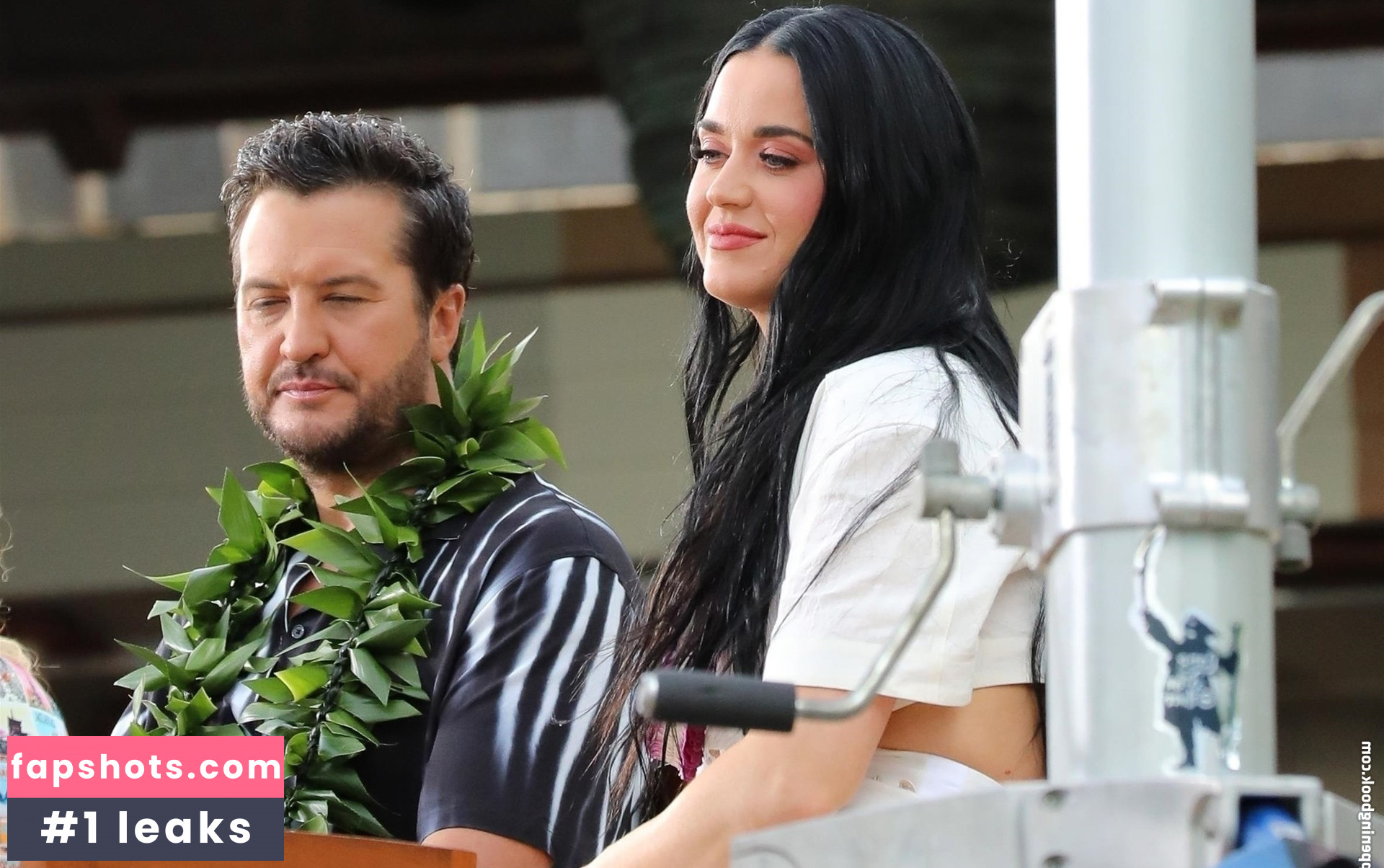 Katy Perry gallery photo #3217