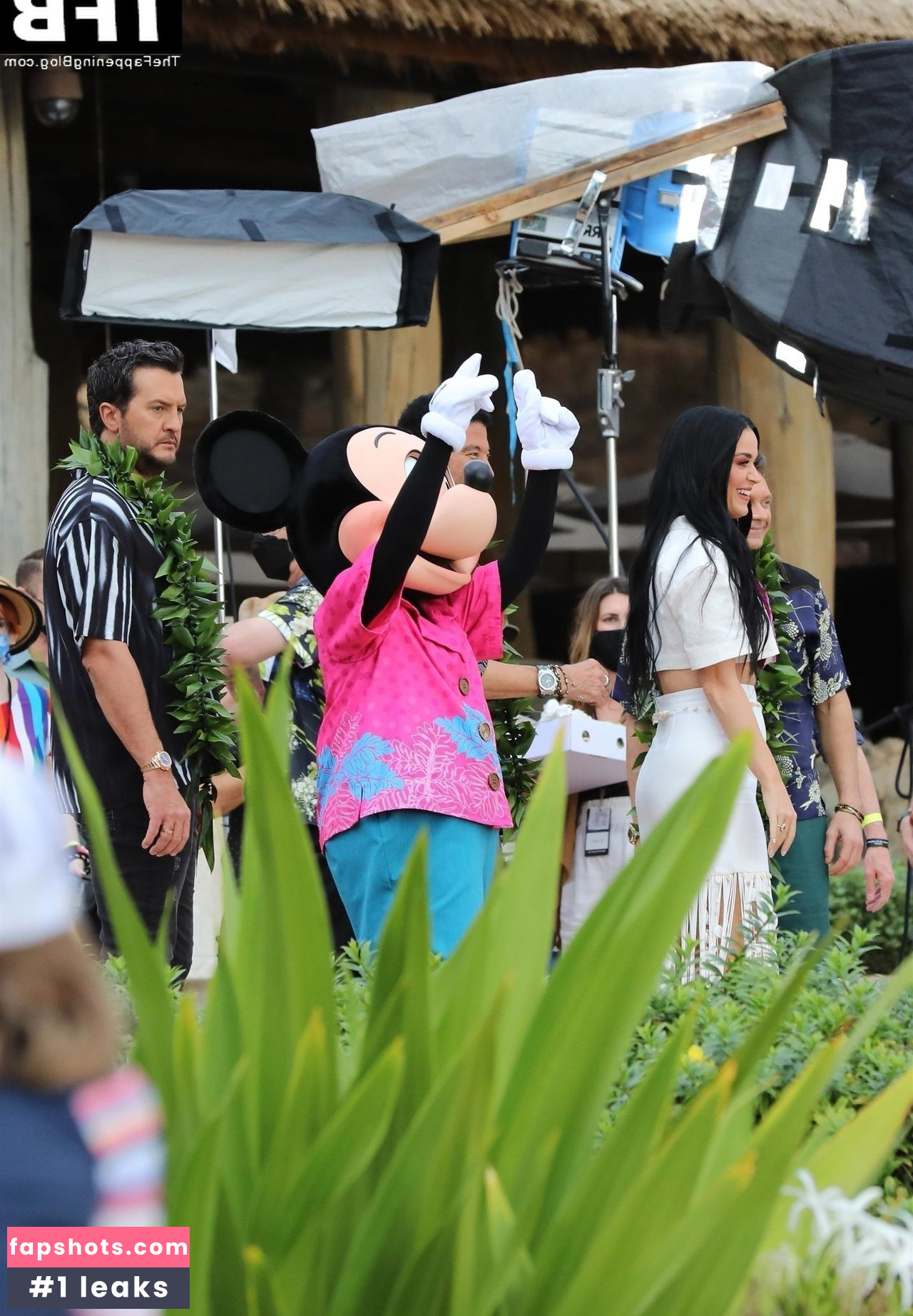 Katy Perry gallery photo #3268