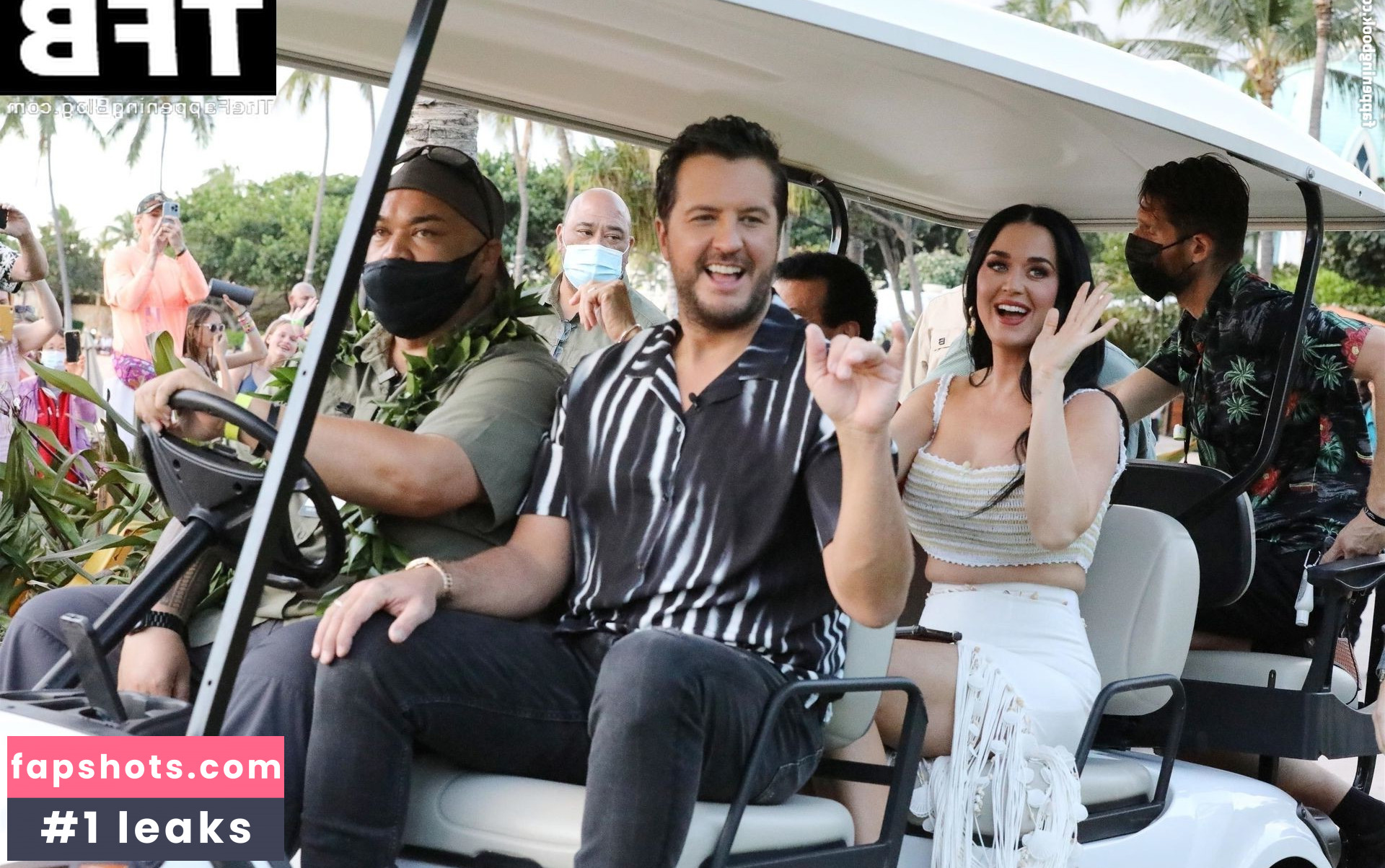 Katy Perry gallery photo #3270