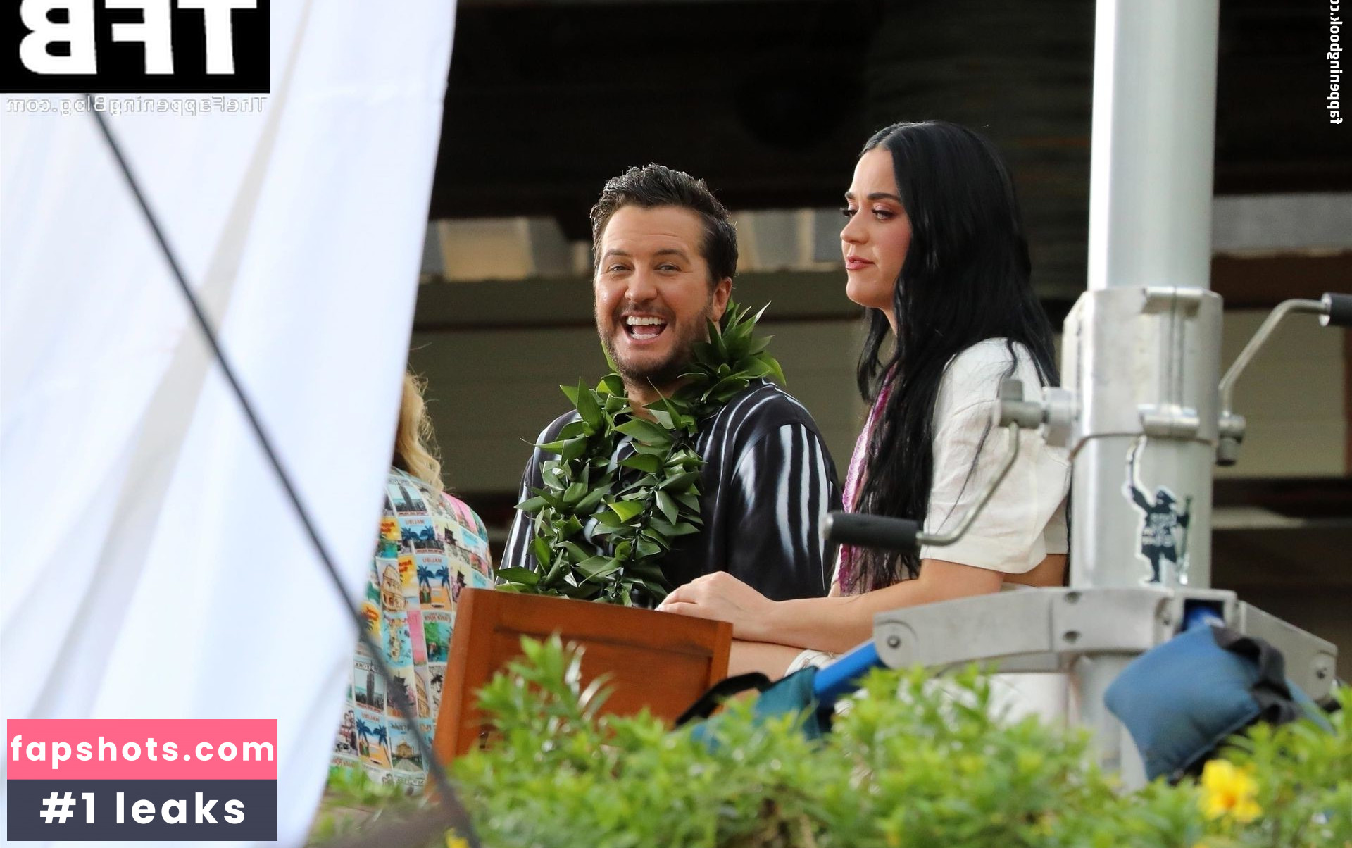 Katy Perry gallery photo #3272