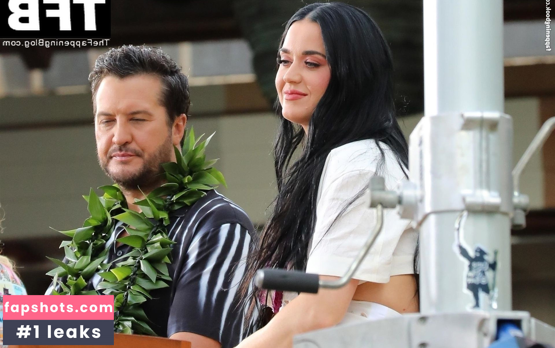 Katy Perry gallery photo #3282