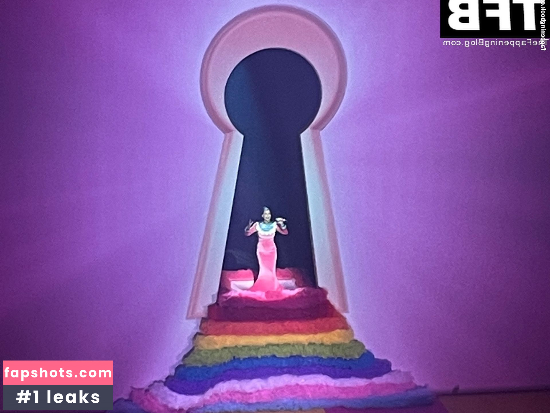 Katy Perry gallery photo #3316