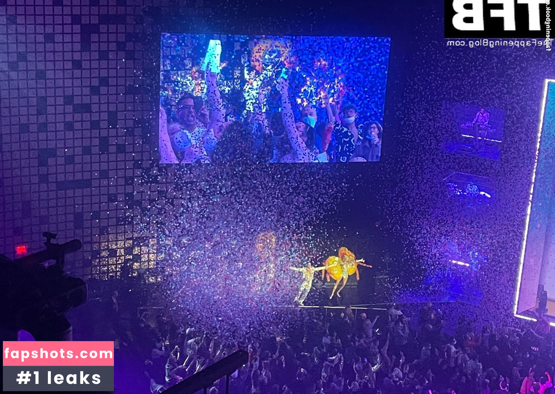 Katy Perry gallery photo #3317