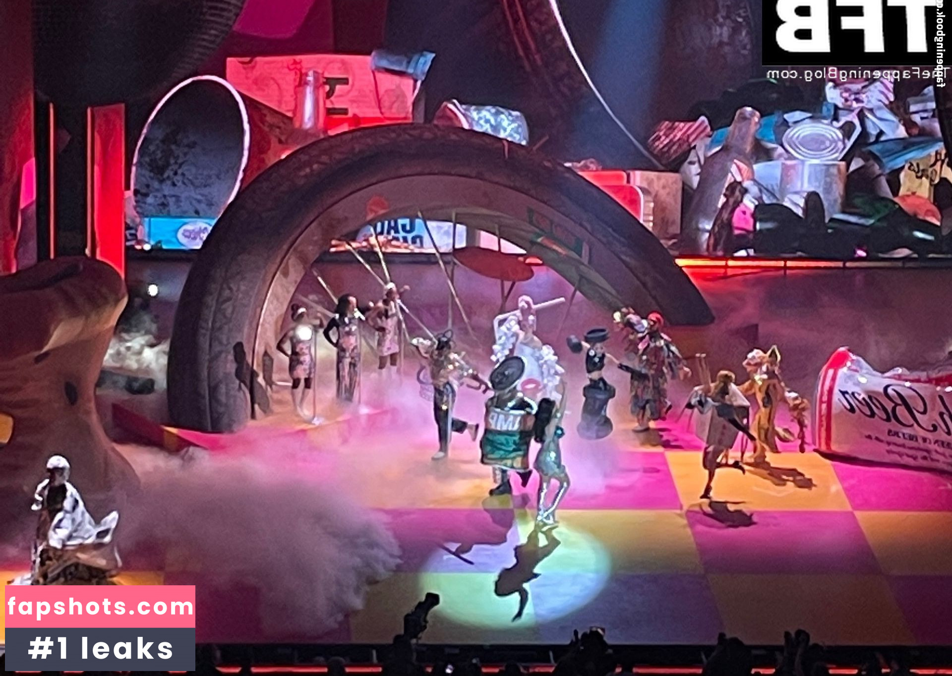 Katy Perry gallery photo #3321