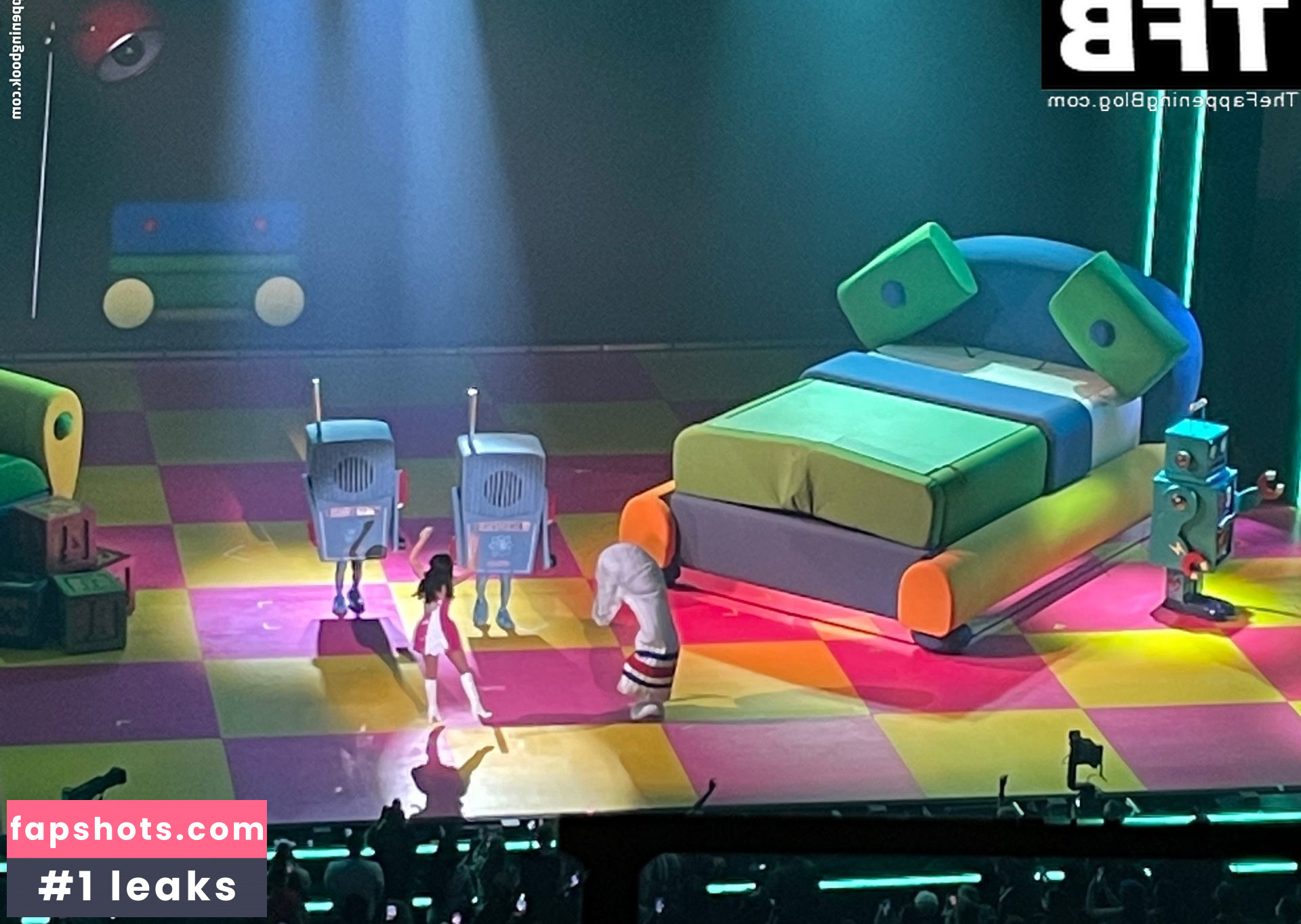 Katy Perry gallery photo #3338