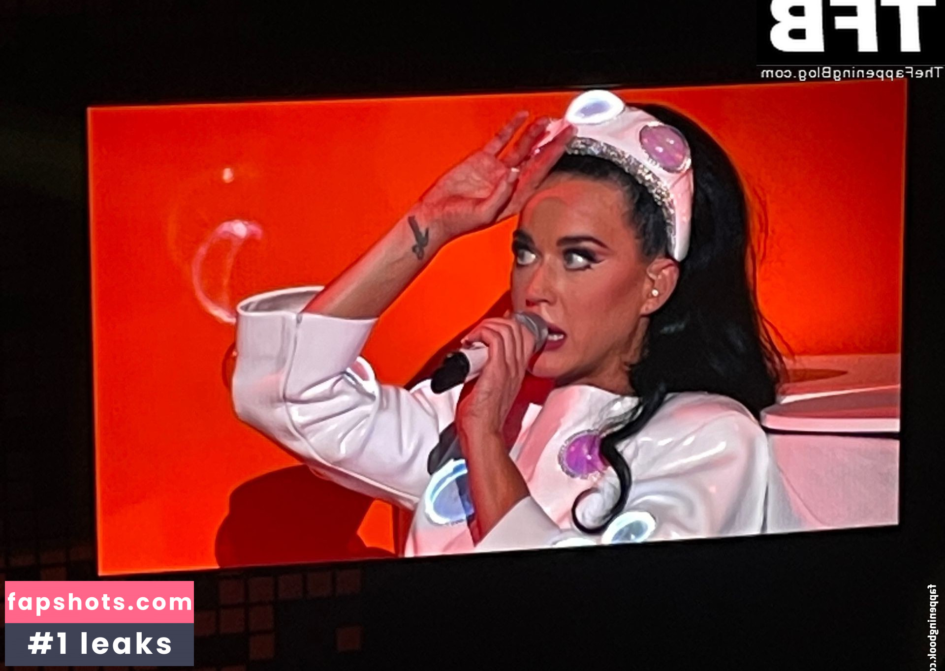 Katy Perry gallery photo #3342