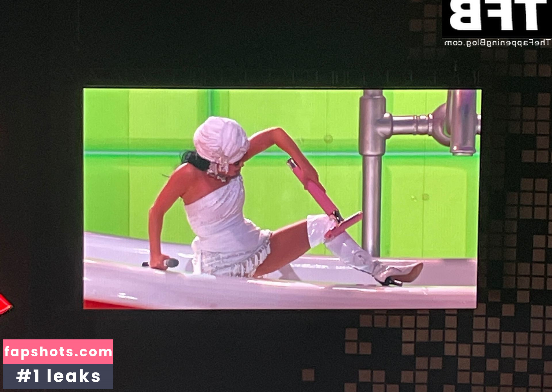 Katy Perry gallery photo #3345