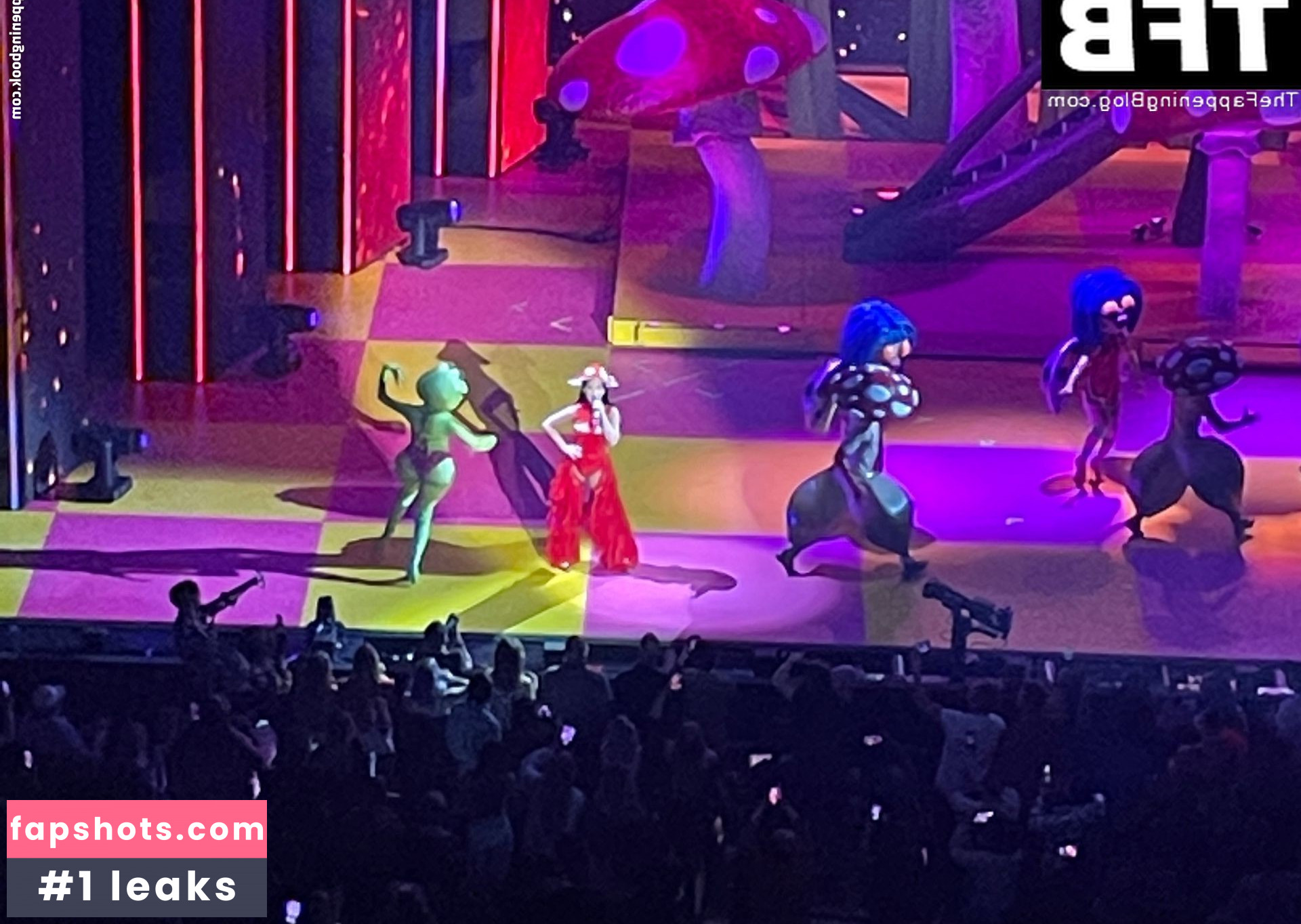 Katy Perry gallery photo #3350