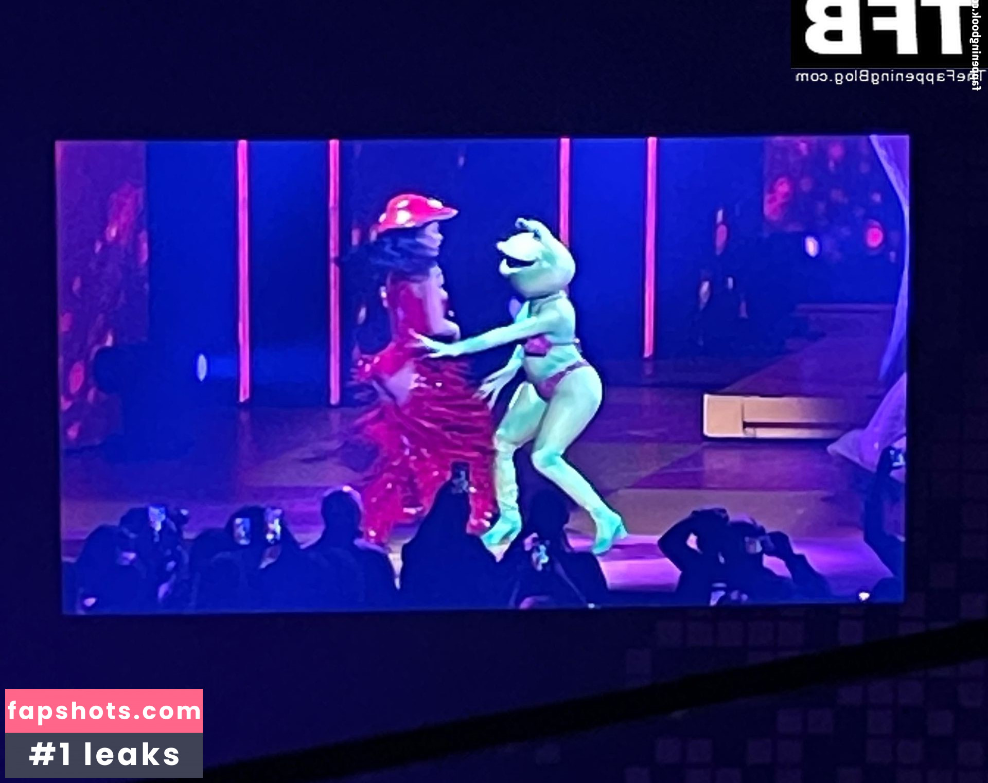 Katy Perry gallery photo #3352