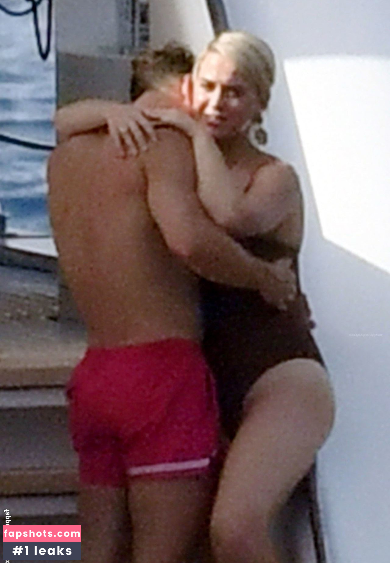 Katy Perry gallery photo #3401