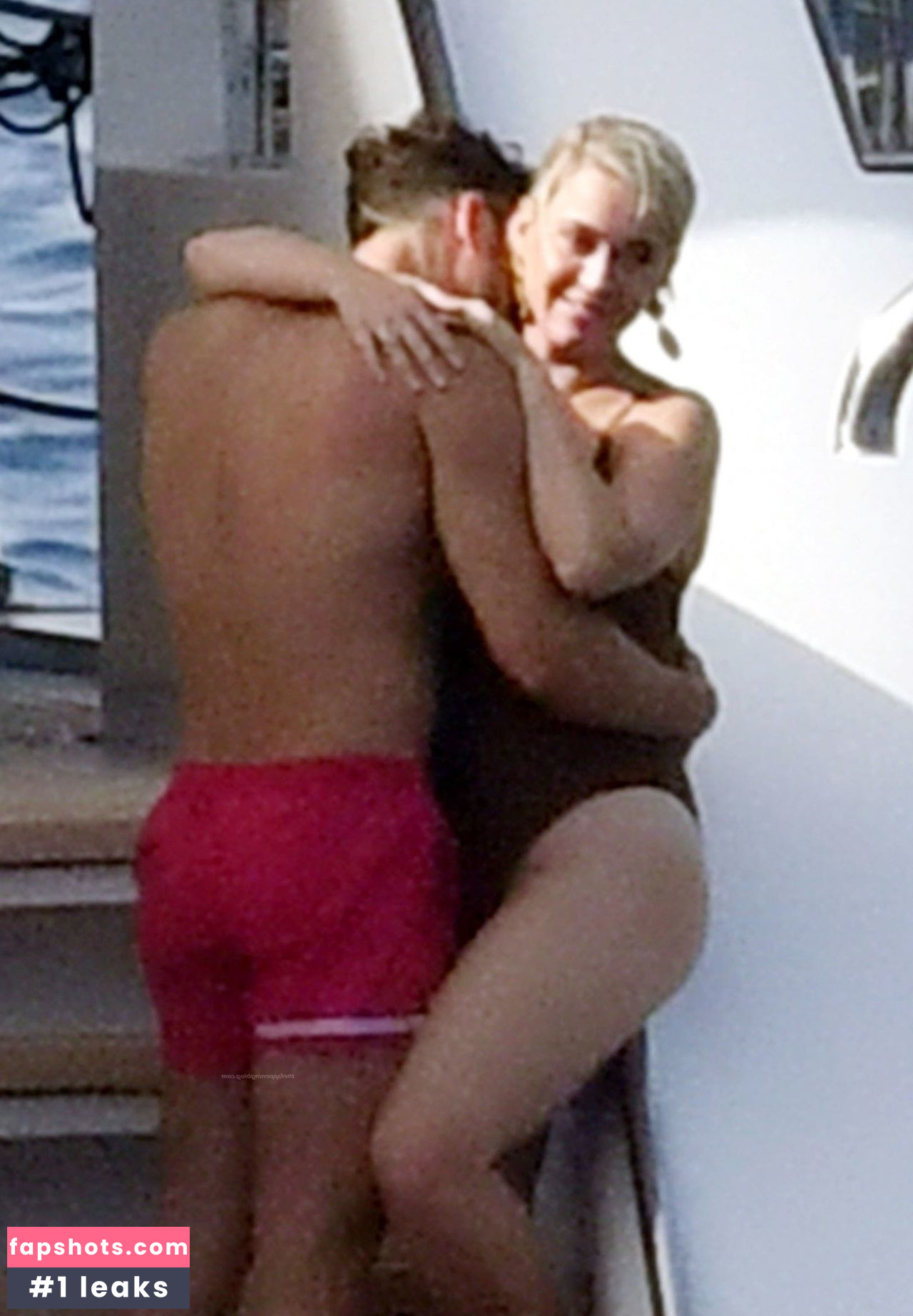 Katy Perry gallery photo #3404